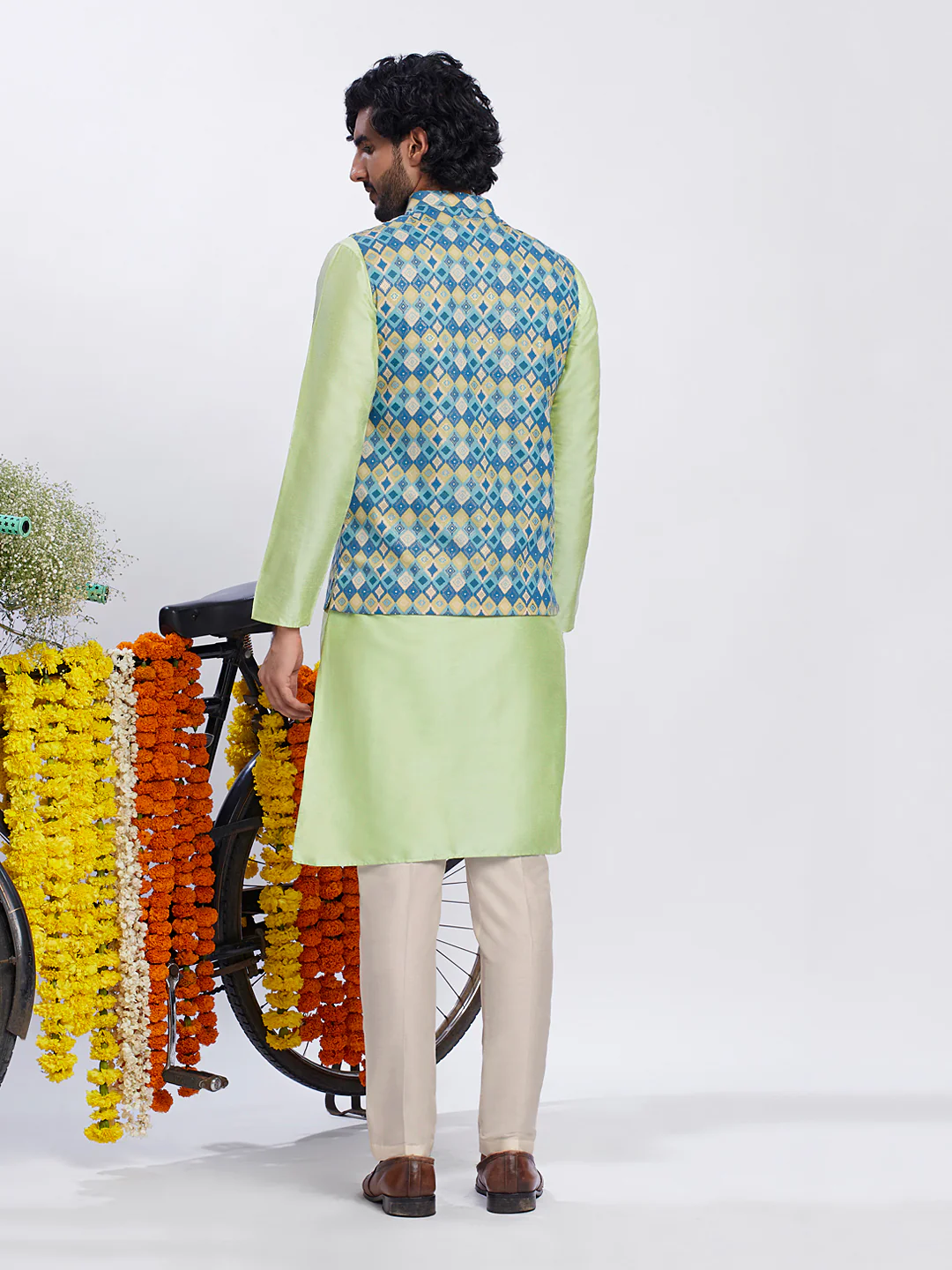 Light Green Silk Blend Textured Nehru Jacket Kurta Set - Image 4