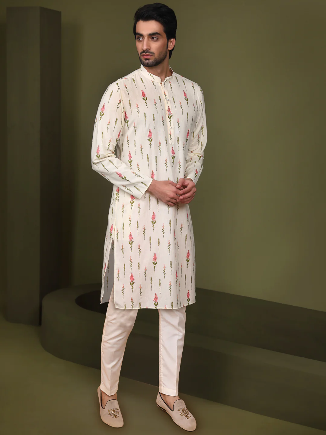 Cream Printed Cotton Silk Kurta Trouser Set - Image 2
