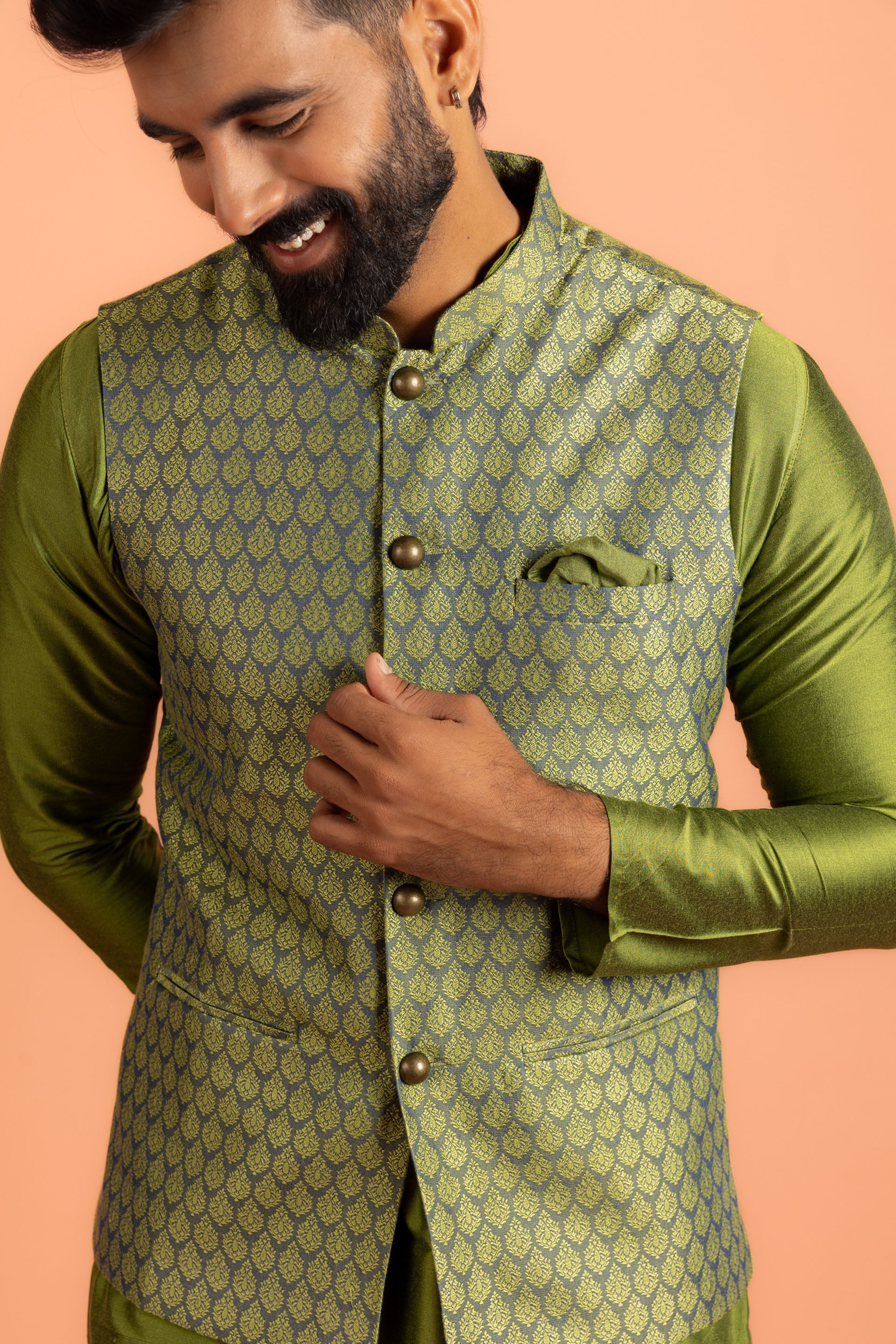Green Silk Blend Woven Jacket Kurta Churidar Set - Image 6