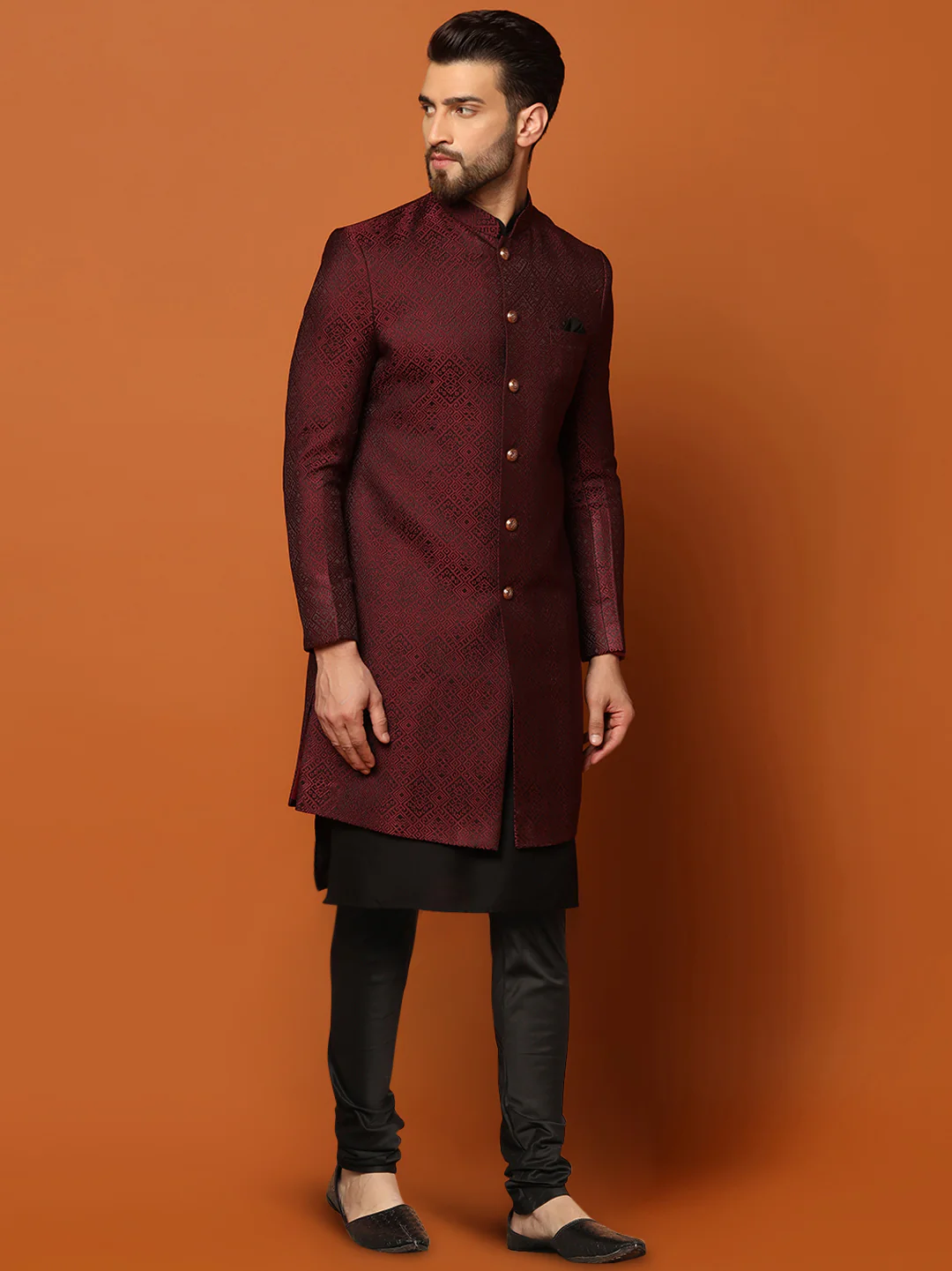 Maroon Jacquard Indo-Western Sherwani Set with Black Kurta & Churidar â€“ Classic Wedding Outfit - Image 2