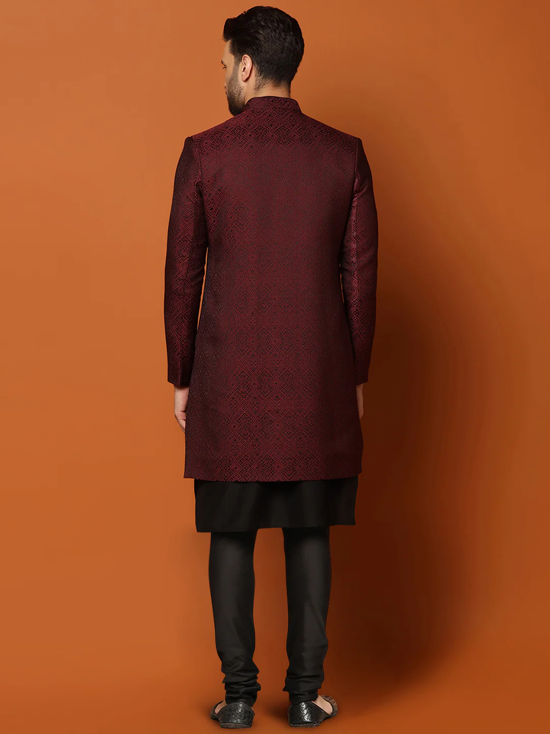 Maroon Jacquard Indo-Western Sherwani Set with Black Kurta & Churidar â€“ Classic Wedding Outfit - Image 4