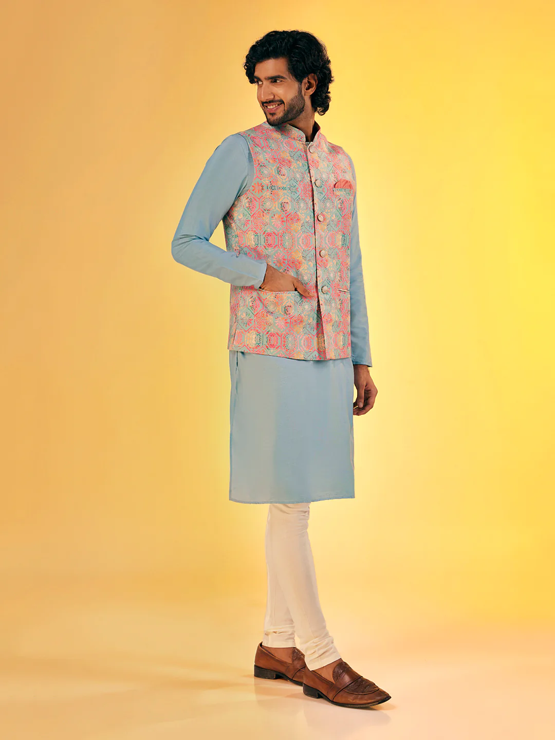 Men Multi Coloured Textured Kurta Jacket Churidar Set - Image 2
