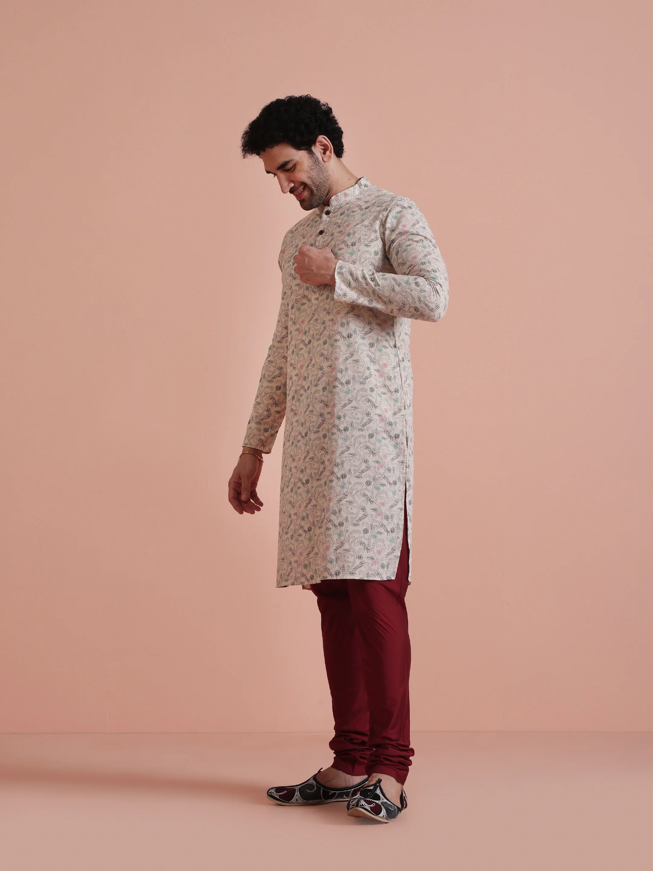 Men Off White Floral Printed Kurta Churidar Set â€“ Classic Festive Wear - Image 2