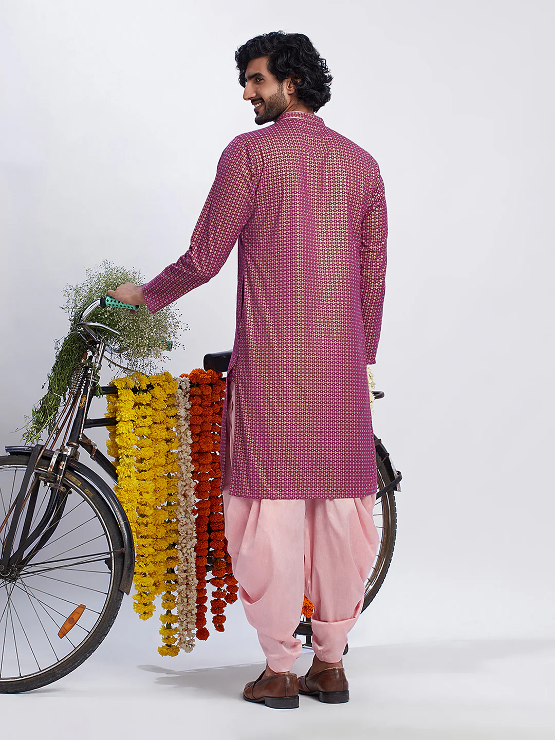 Men's Pink Kurta Dhoti Set - Image 5