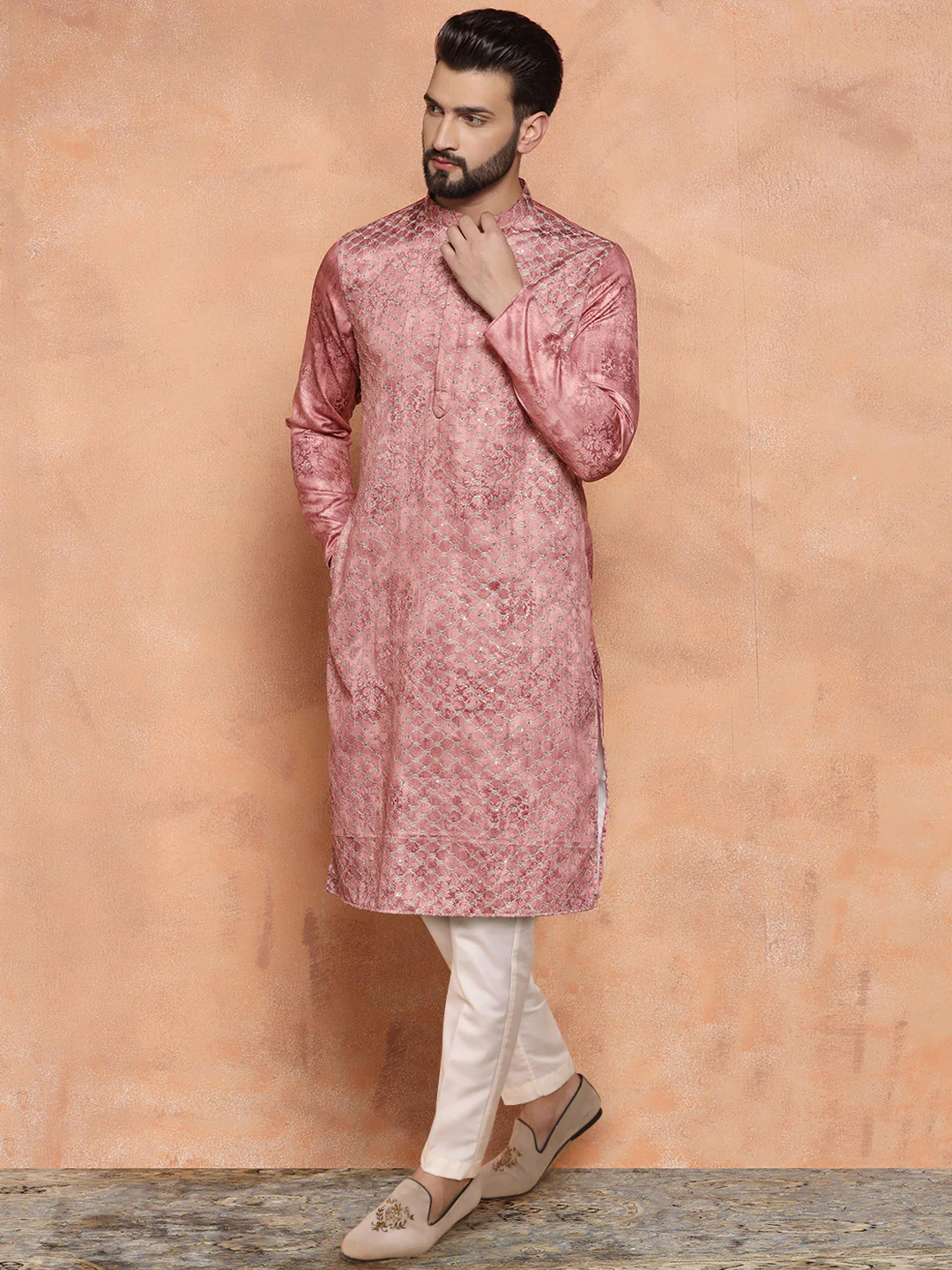 Pink Silk Blend Metallic Kurta Trouser Set - Image 3