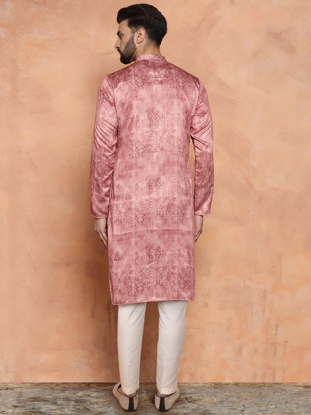 Pink Silk Blend Metallic Kurta Trouser Set - Image 4