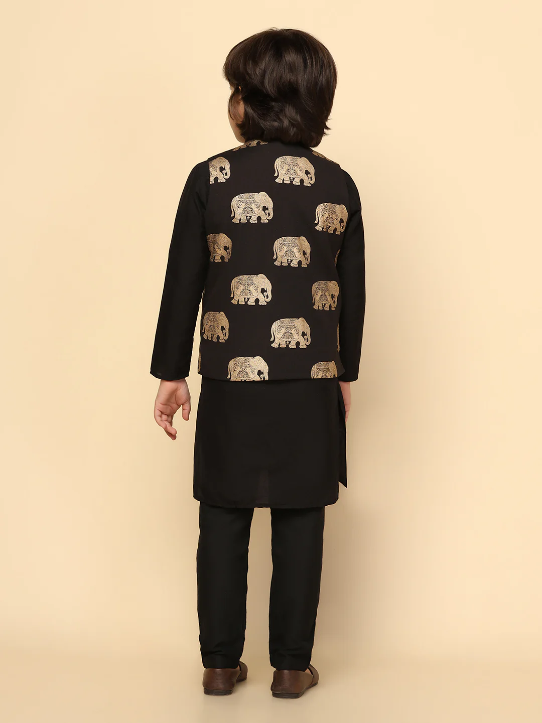 Boys Black Kurta Jacket Pyjama Sets - Image 4