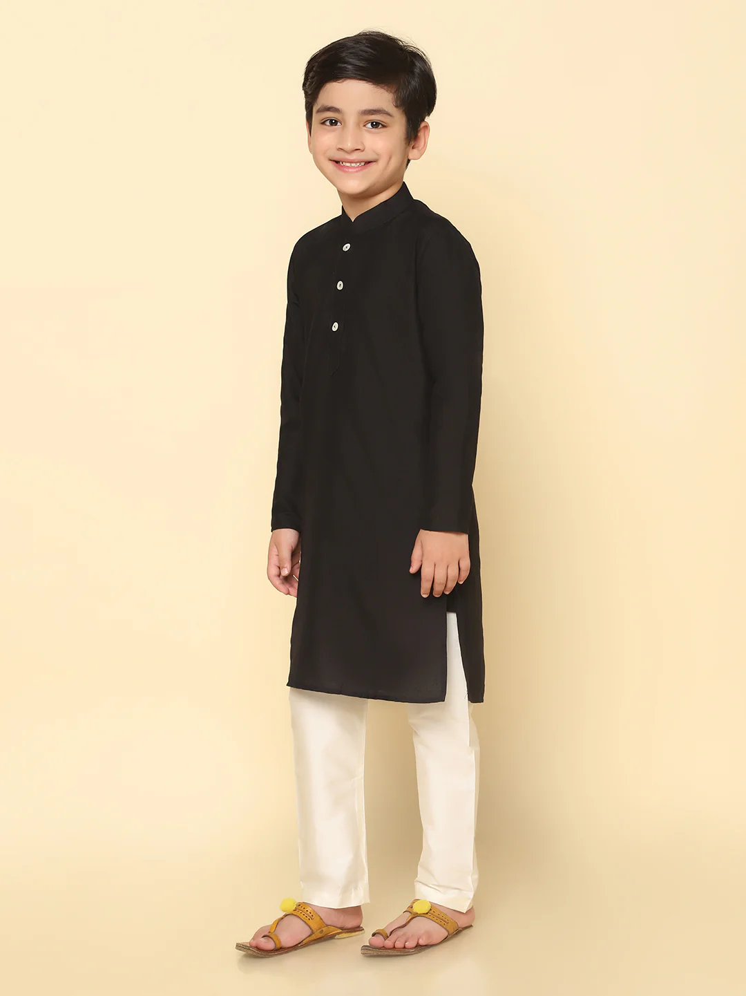 Boy's Black Kurta Pyjama Set - Image 3