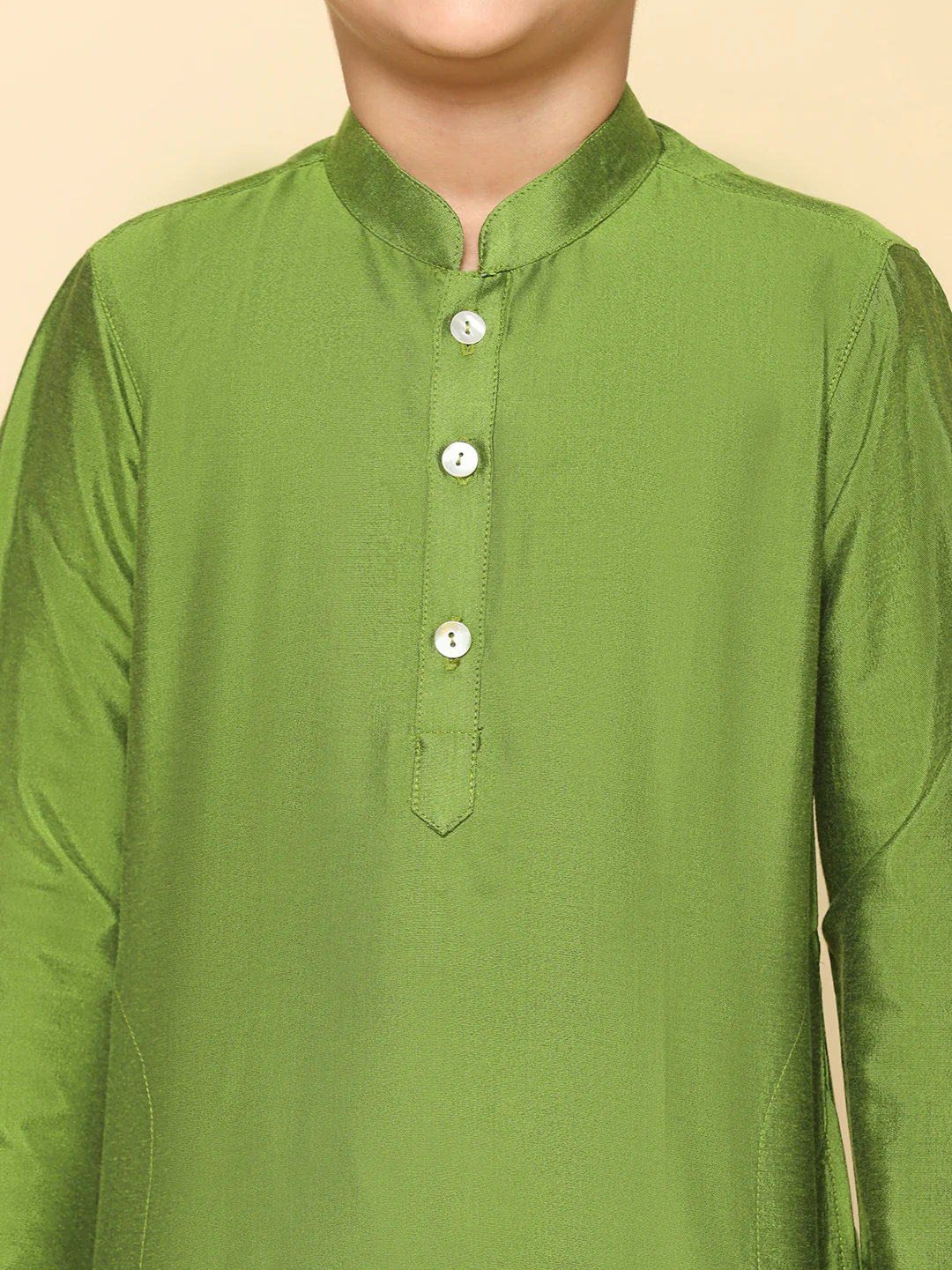 Boy's Green Kurta Pyjama Set - Image 5