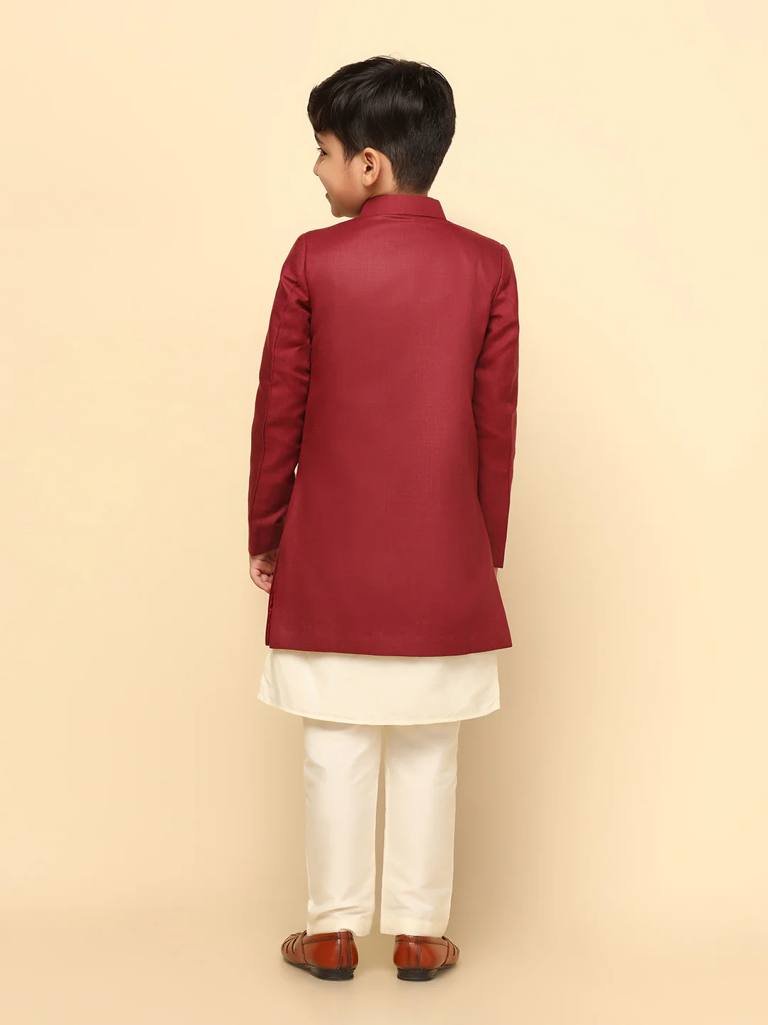 Boy's Maroon Indowestern Set With Kurta and Churidar - Image 4