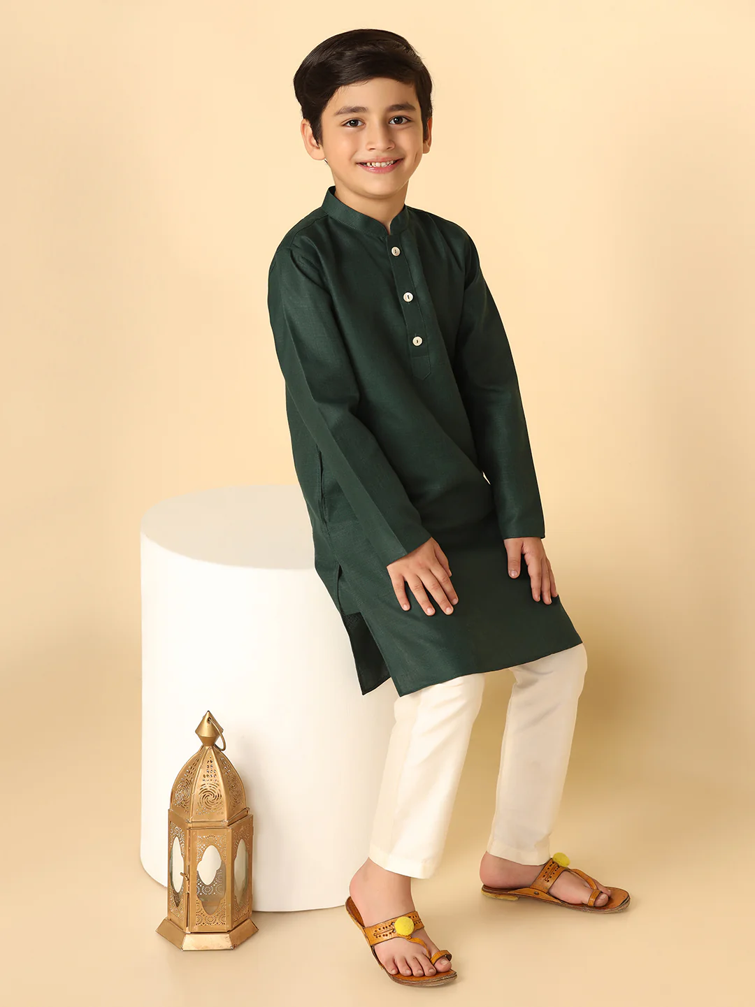 Boy's Green Kurta Pyjama Set - Image 7