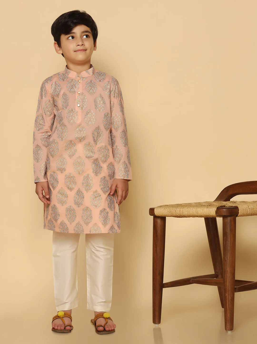 Boy's Pink Printed Kurta - Image 6