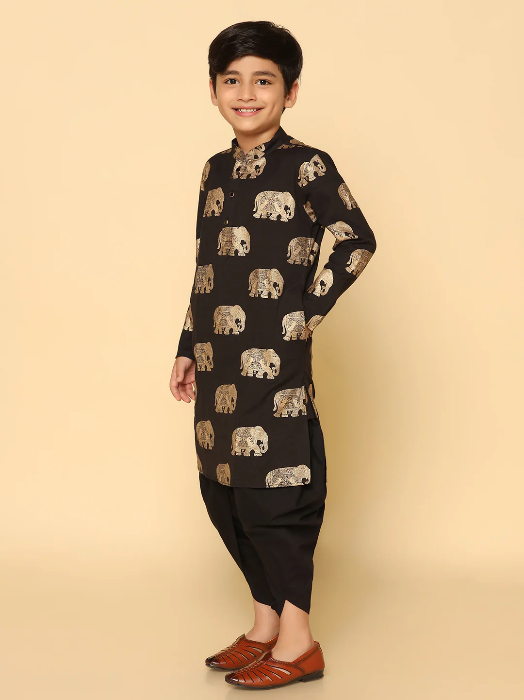 Boy's Black Kurta Dhoti Set - Image 2