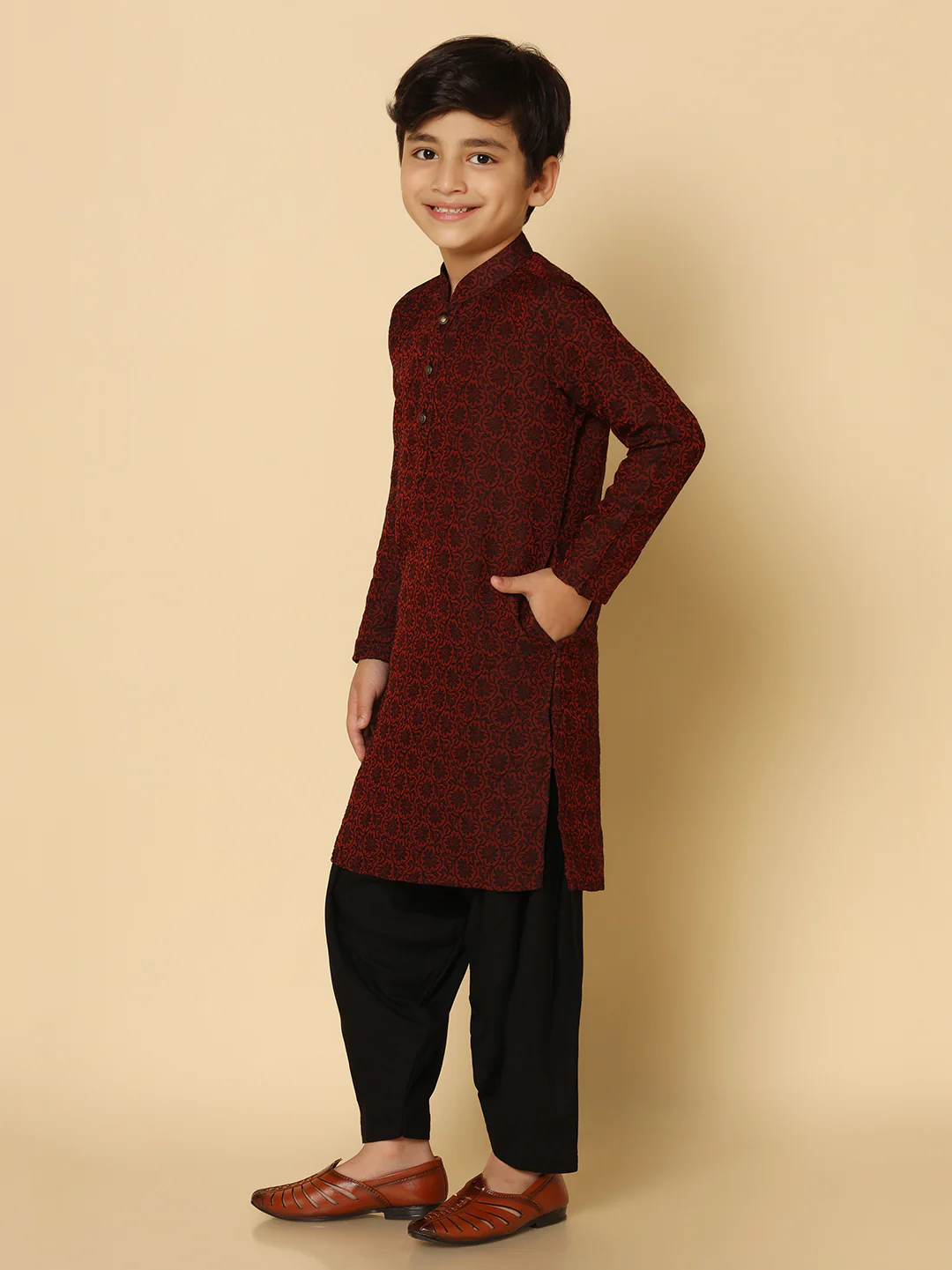 Boy's Maroon Woven Design Kurta - Image 3