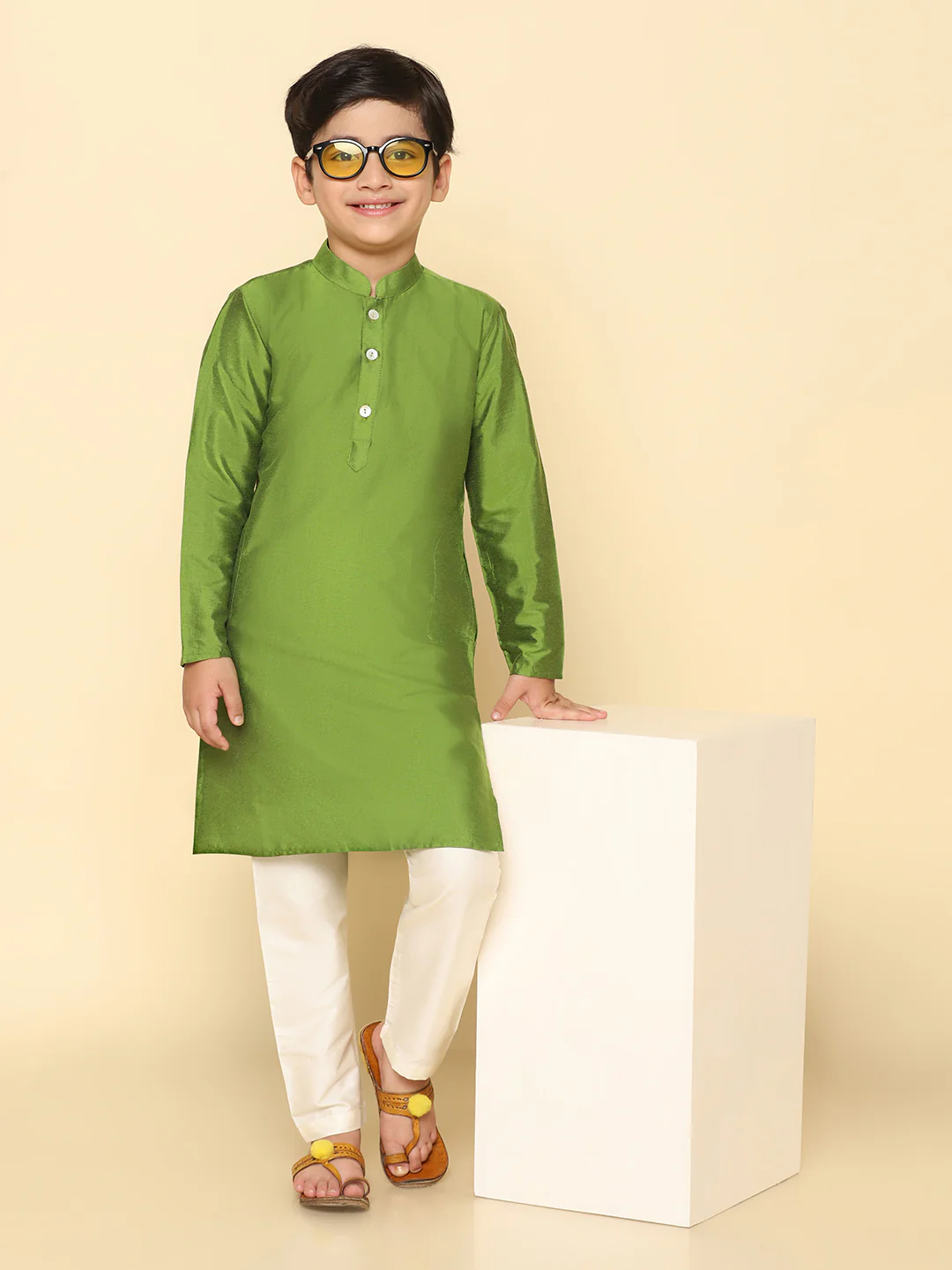 Boy's Green Kurta - Image 6