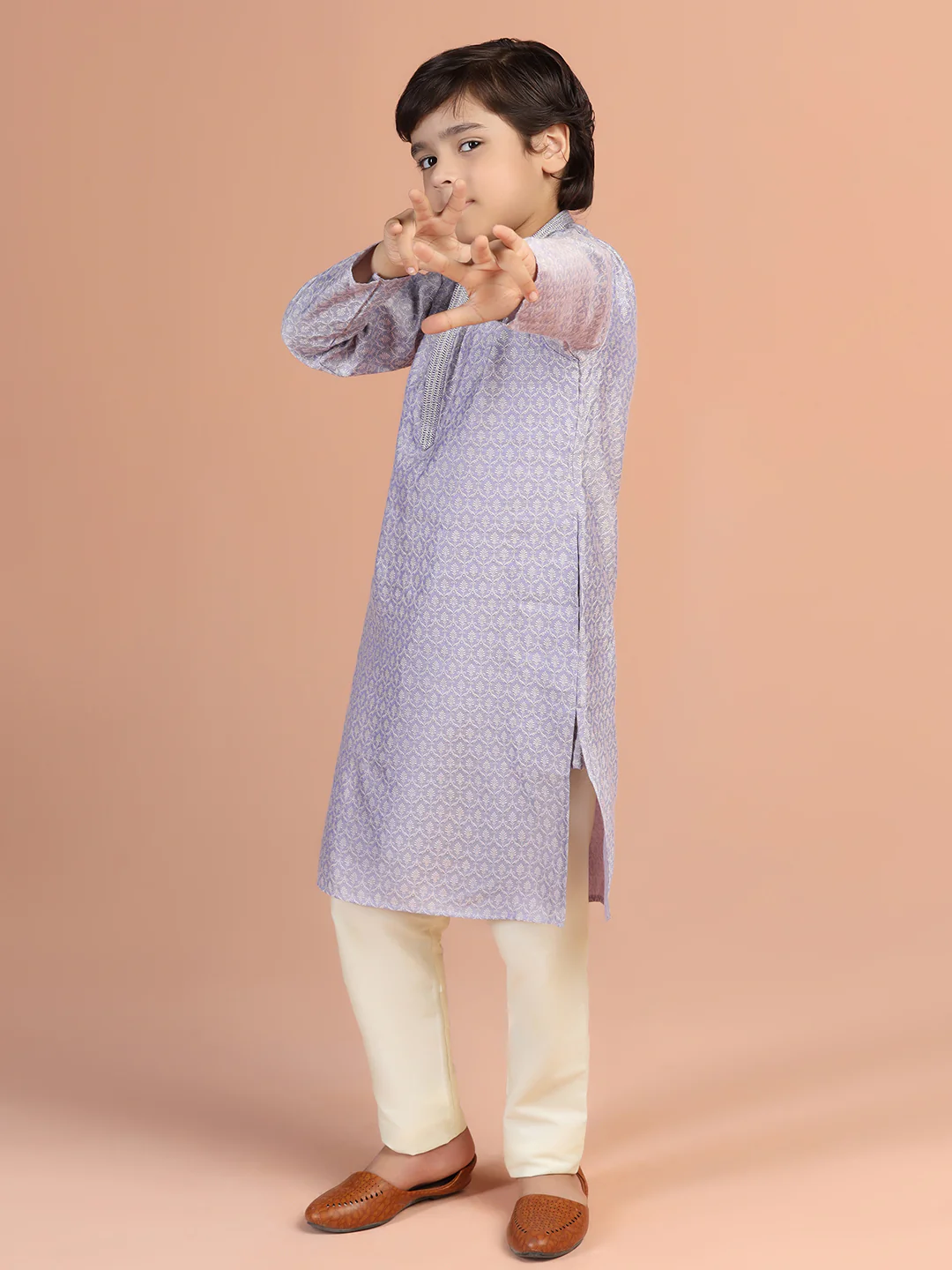 Lavender Self-Design Kurta - Image 3