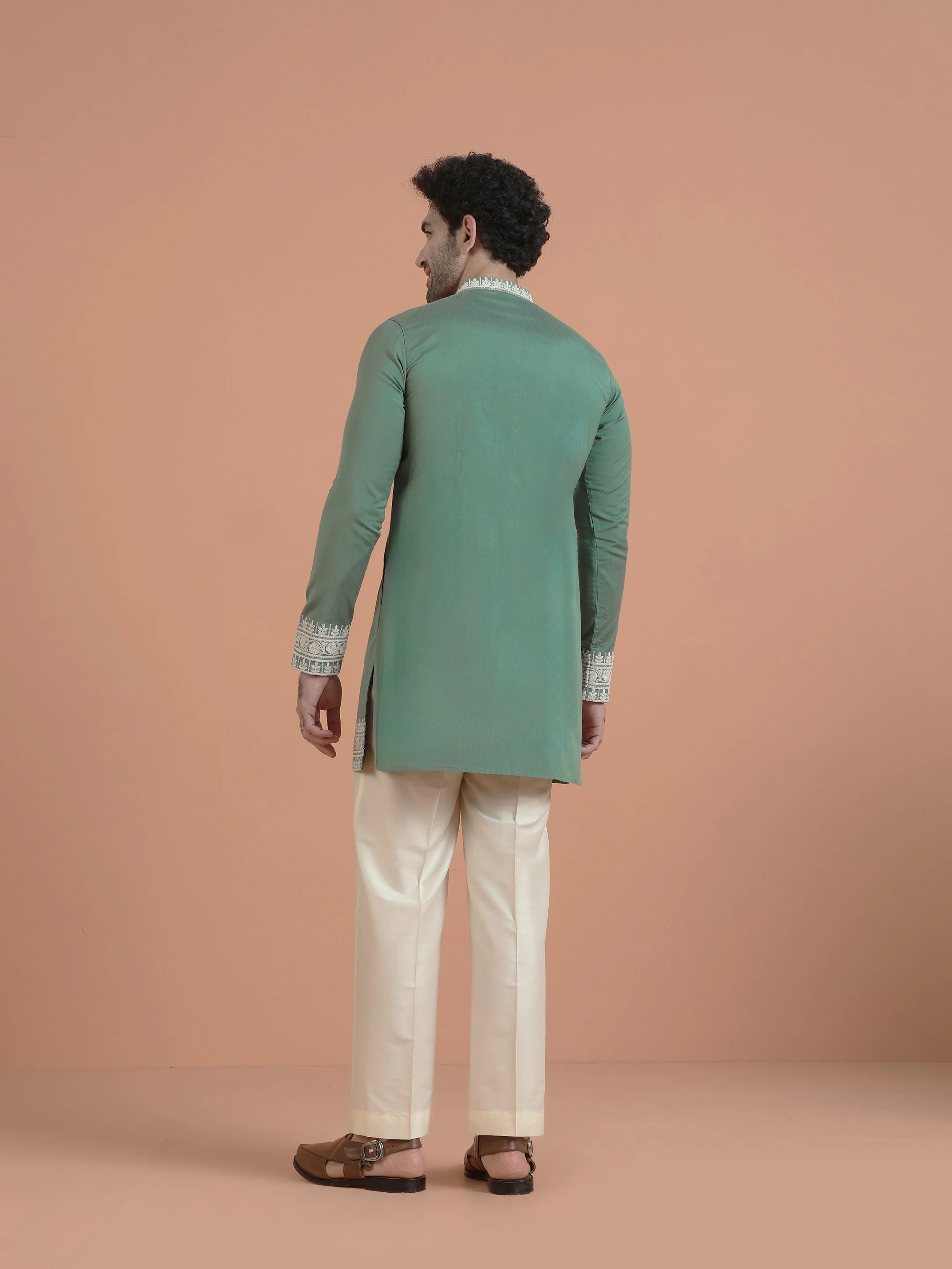 Light Green Silk Blend Embroidered Mid Kurta - Image 4