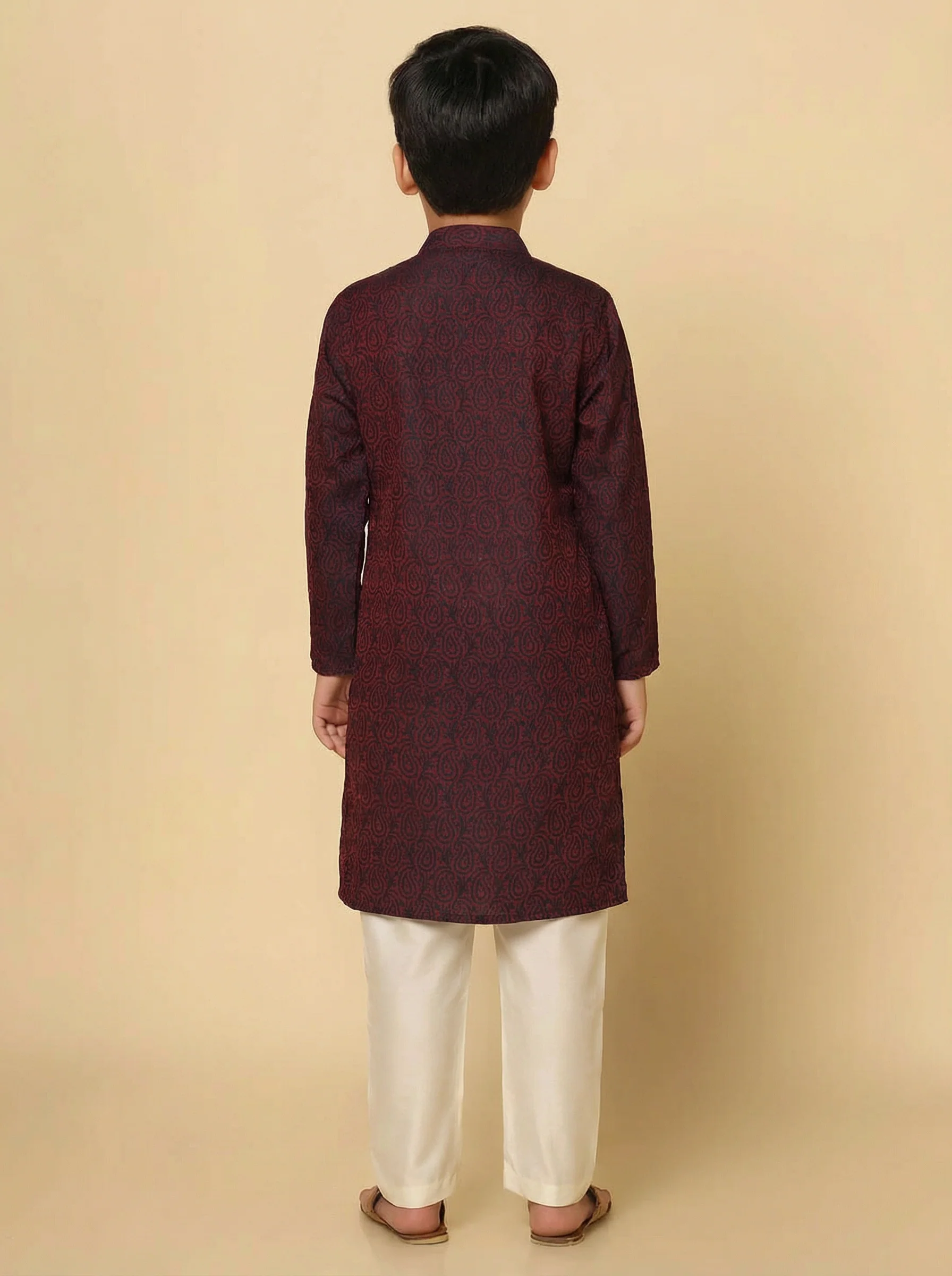 Magenta Silk Blend Jacquard Kurta Pyjama Set - Image 4