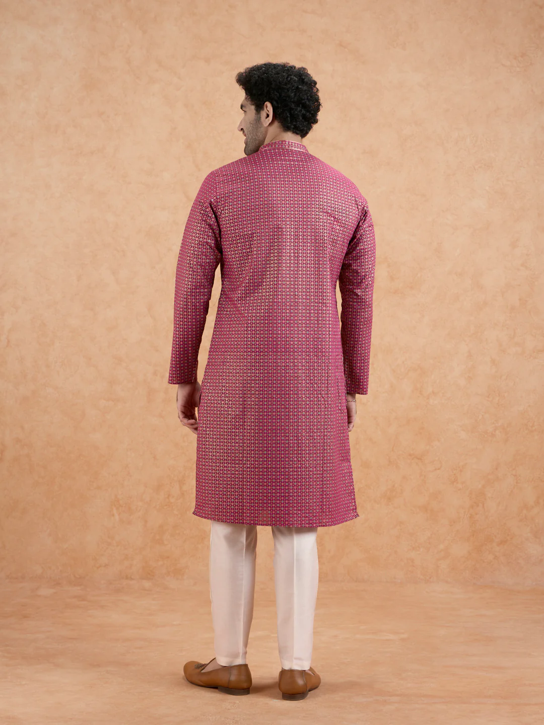 Magenta Silk Blend Kurta Set - Image 4