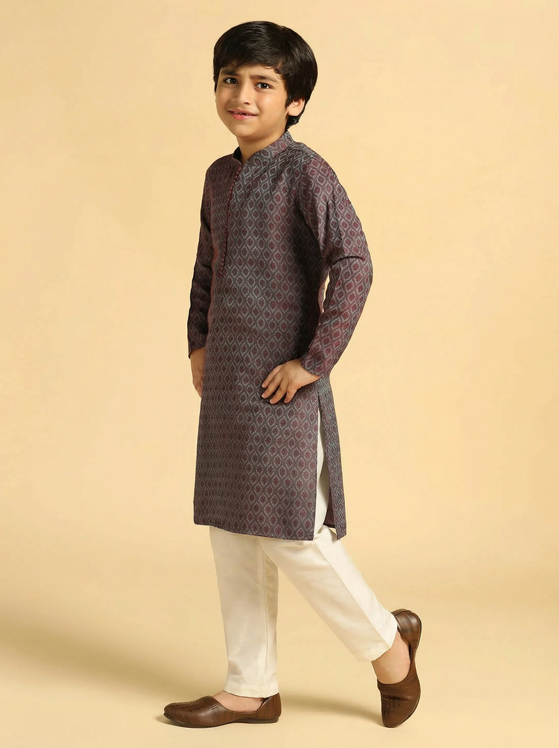 Magenta Silk Blend Self-Design Kurta Pyjama Set - Image 3