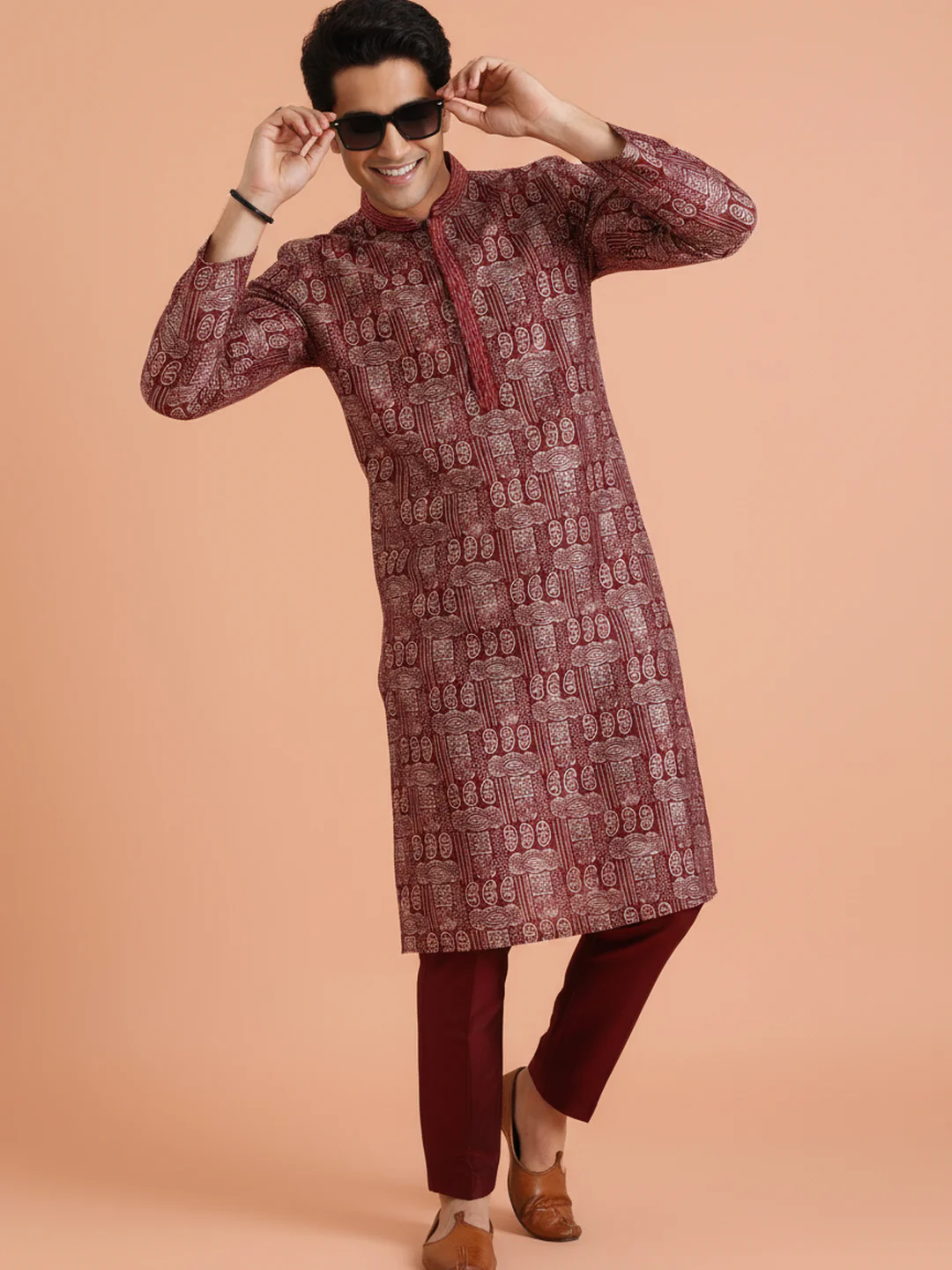 Maroon Printed Kurta Trouser Set - Image 7