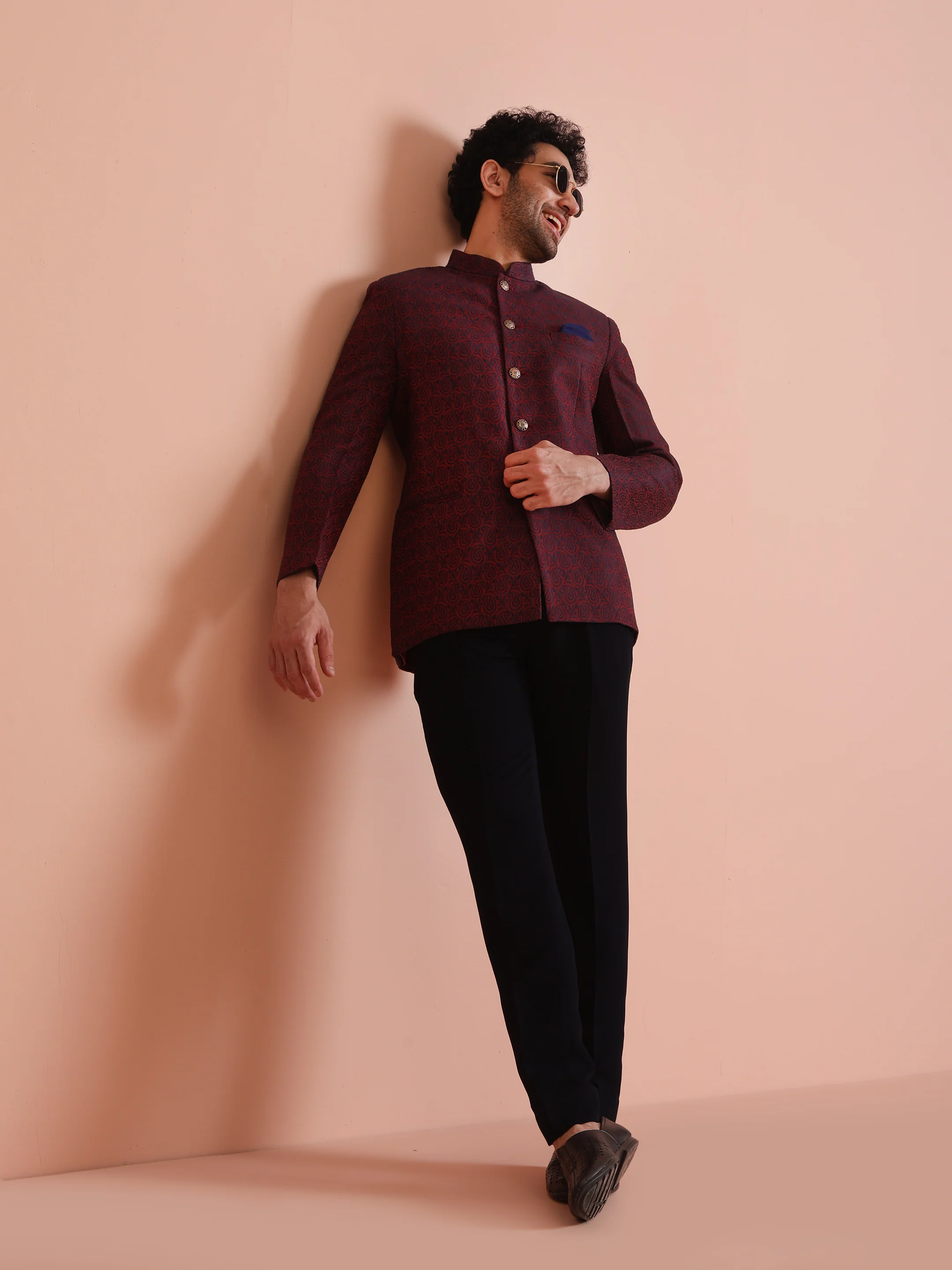 Maroon Silk Blend Textured Bandhgala Trouser Set - Image 7