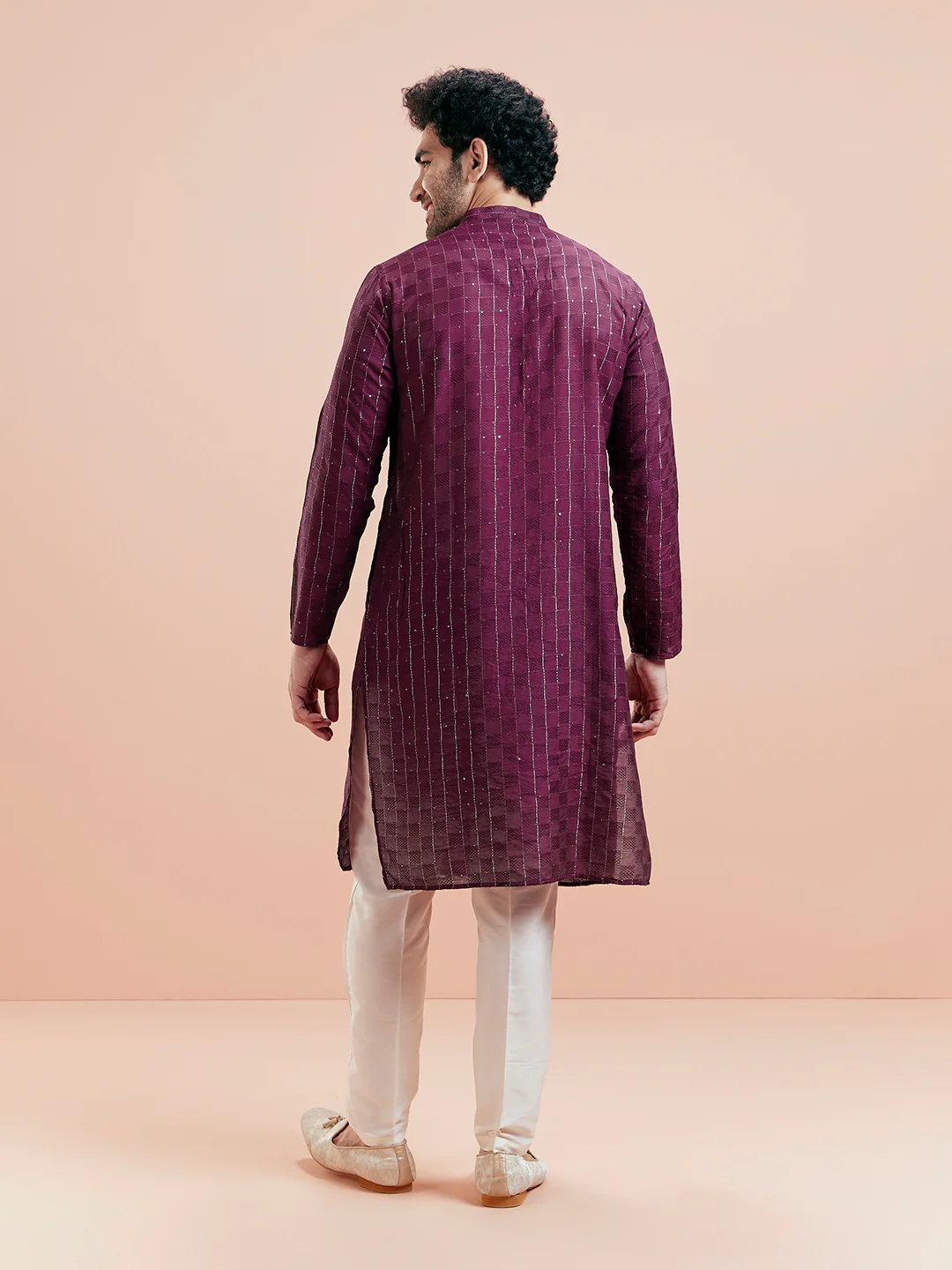 Maroon Silk Blend Textured Long Kurta - Image 4