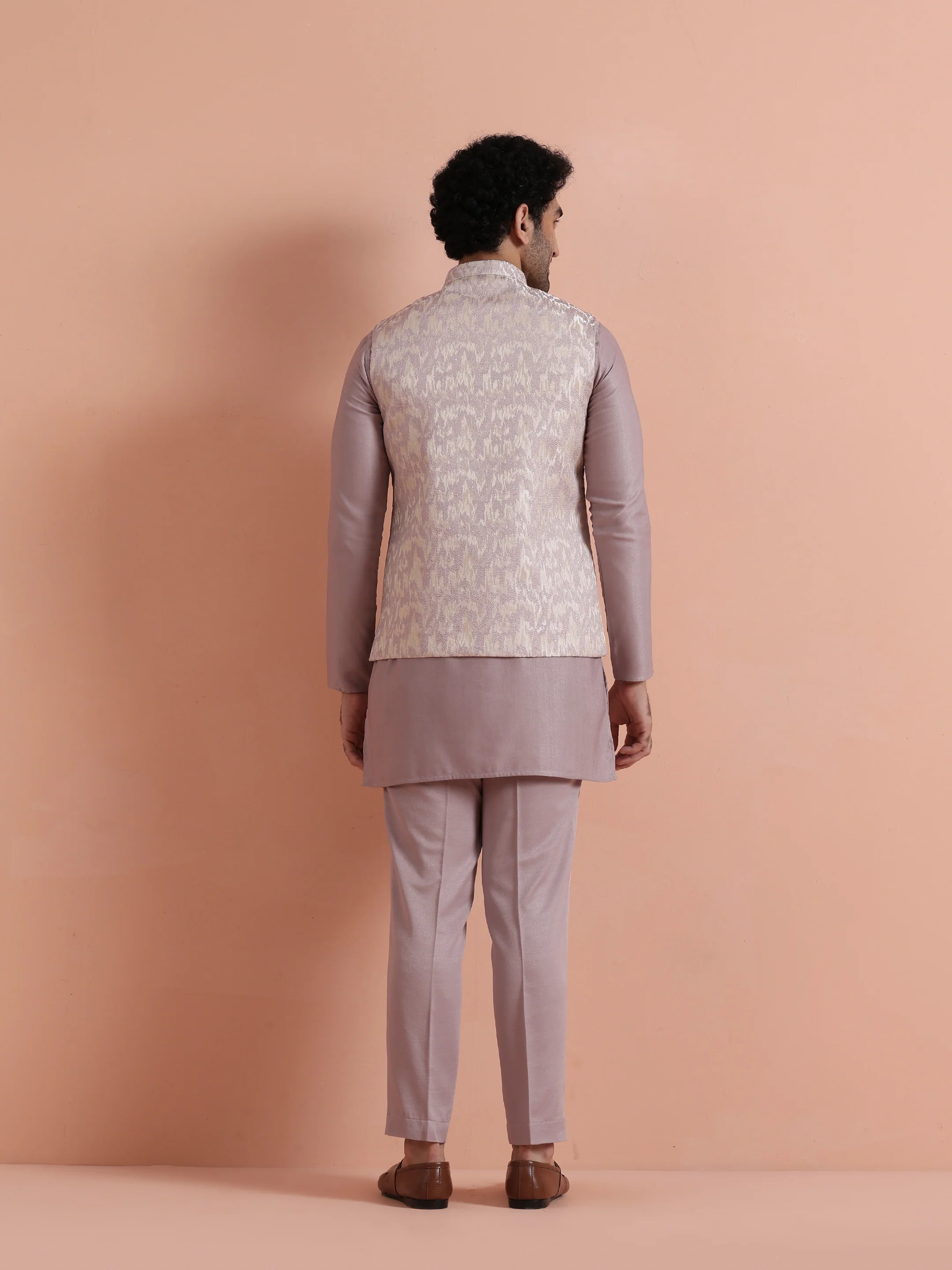 Mauve Printed Elegant Ethnic Nehru Jacket - Image 4