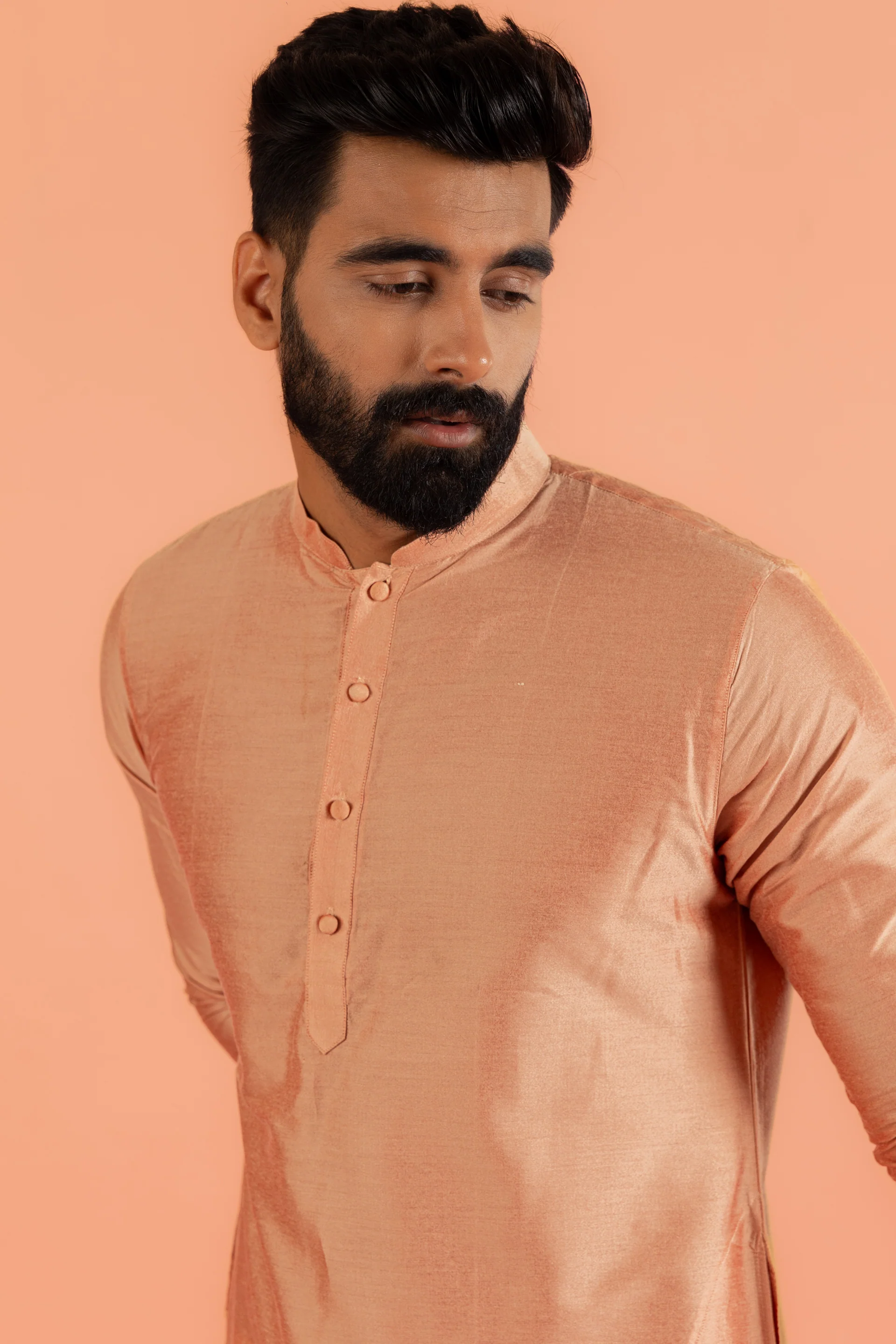 Peach Silk Blend Solid Kurta - Image 5