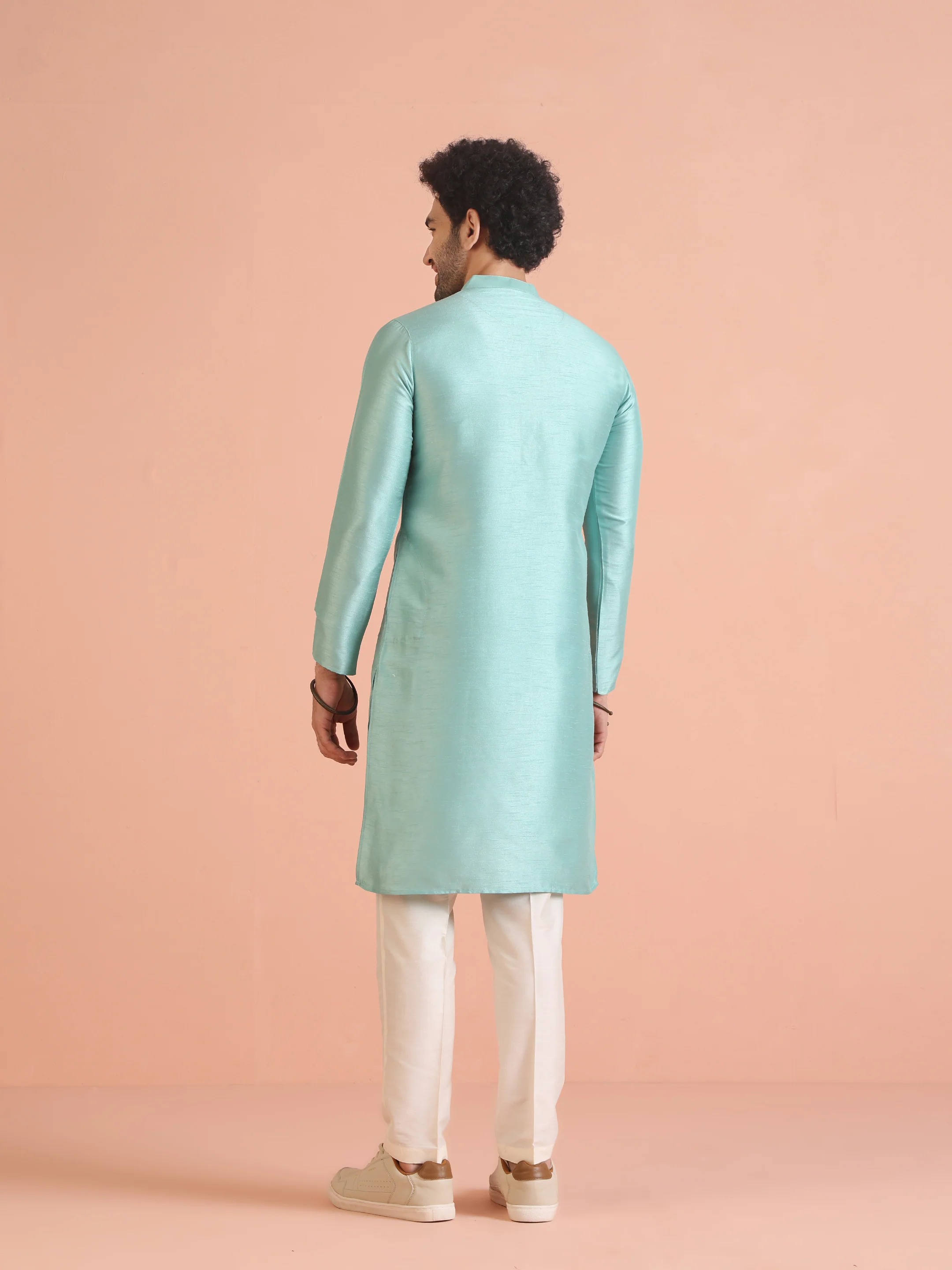 Men Green Solid Ethnic Motifs Kurta - Image 4
