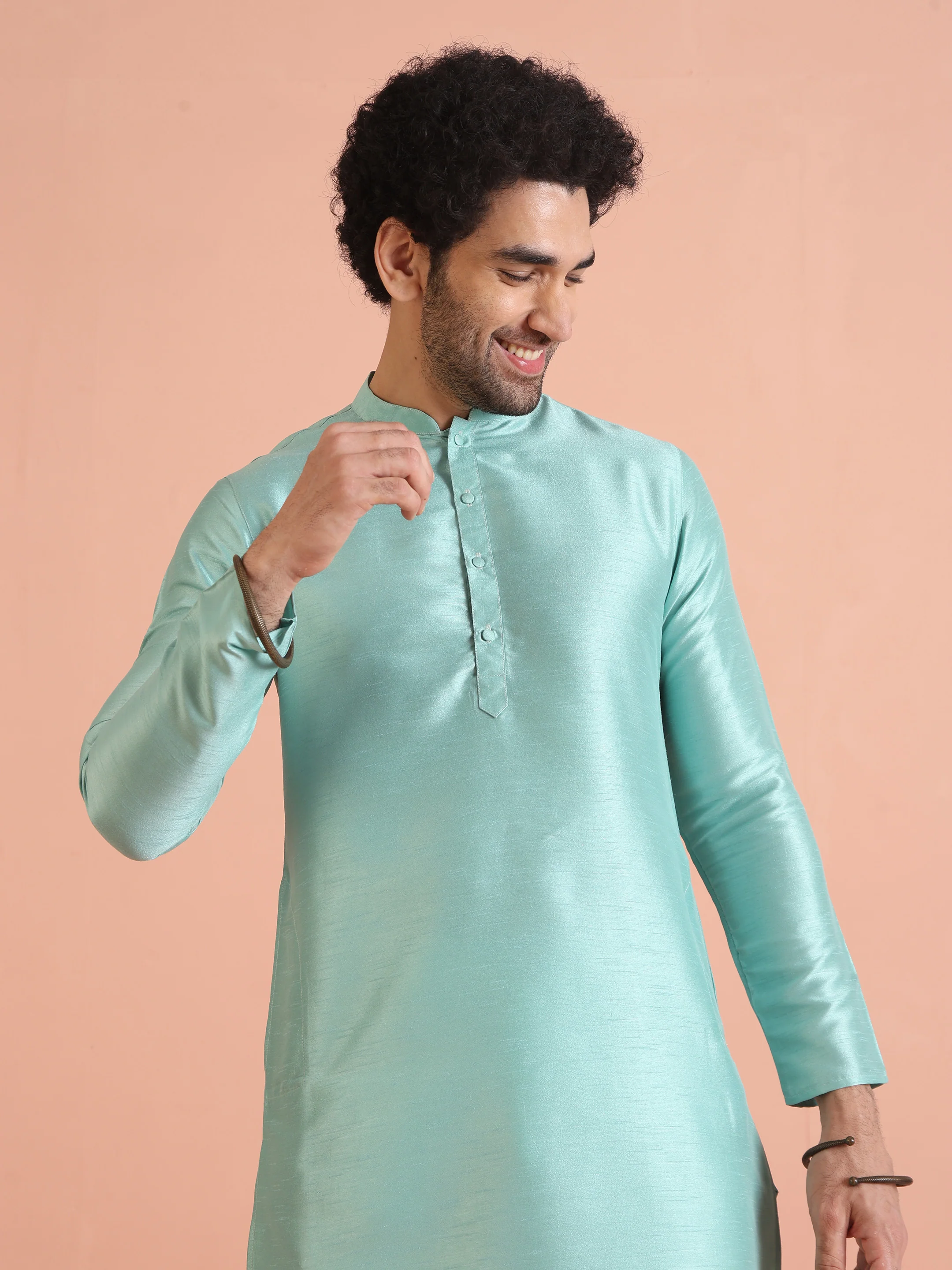 Men Green Solid Ethnic Motifs Kurta - Image 5
