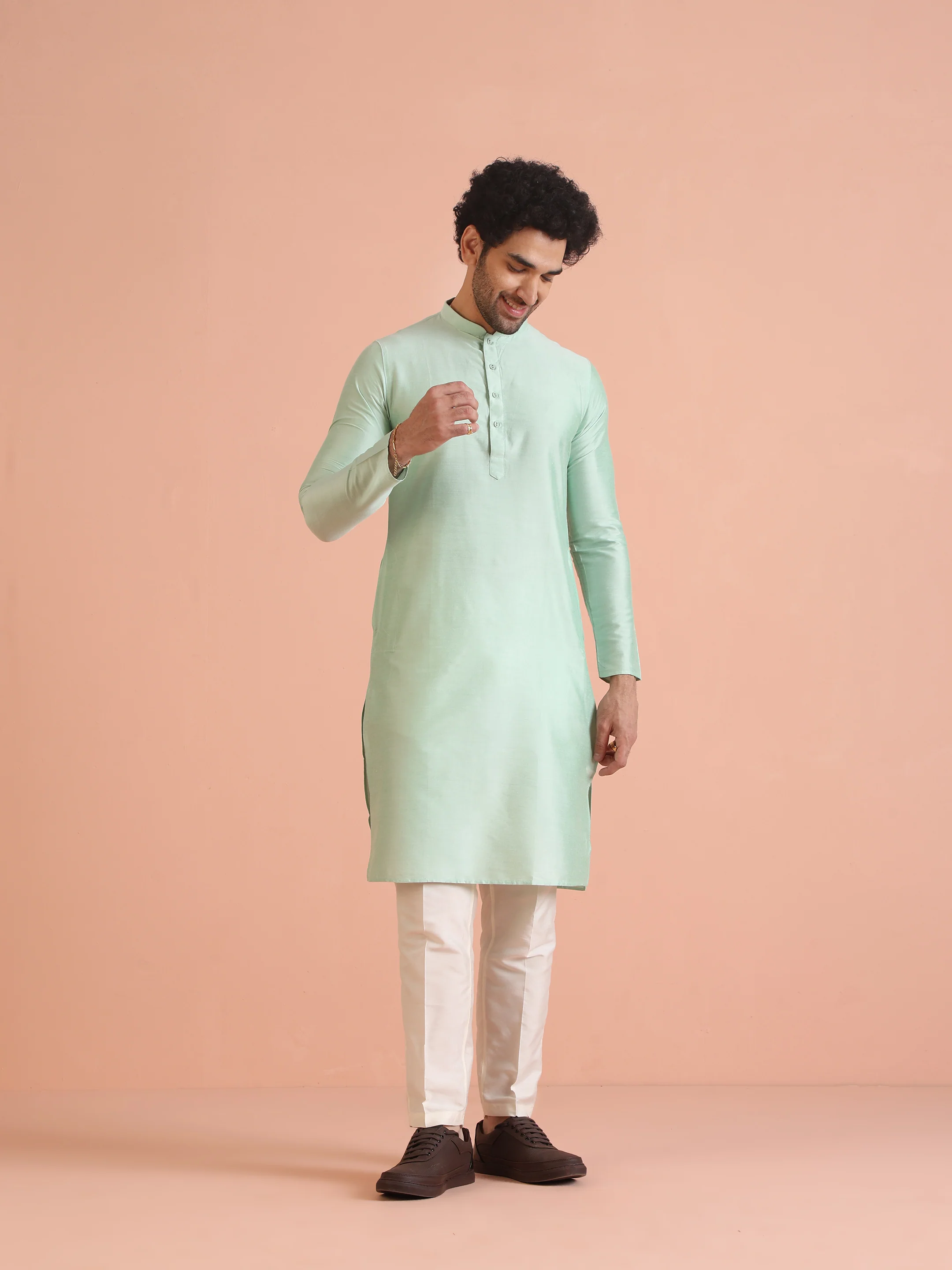 Men Green Solid Ethnic Motifs Kurta - Image 7