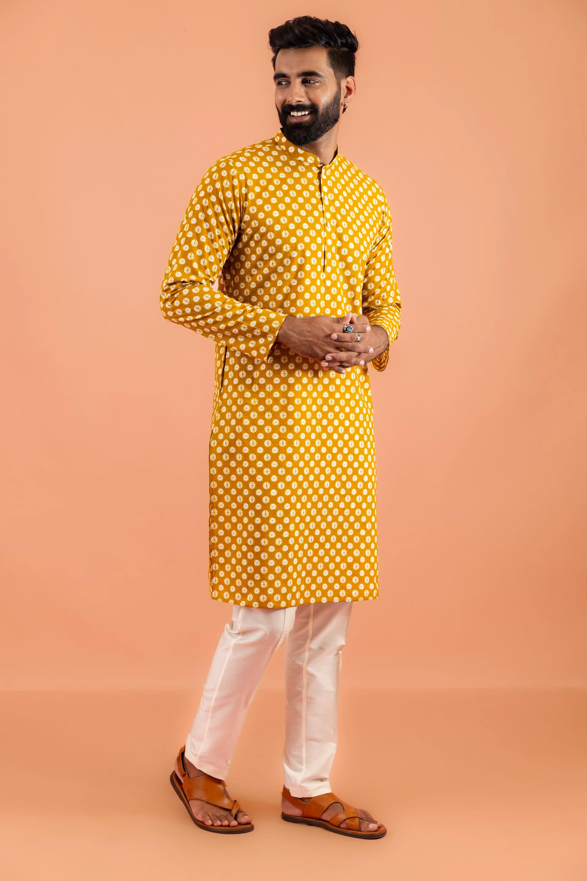 Men Mustard Tie & Dye Printed Kurta - Image 4