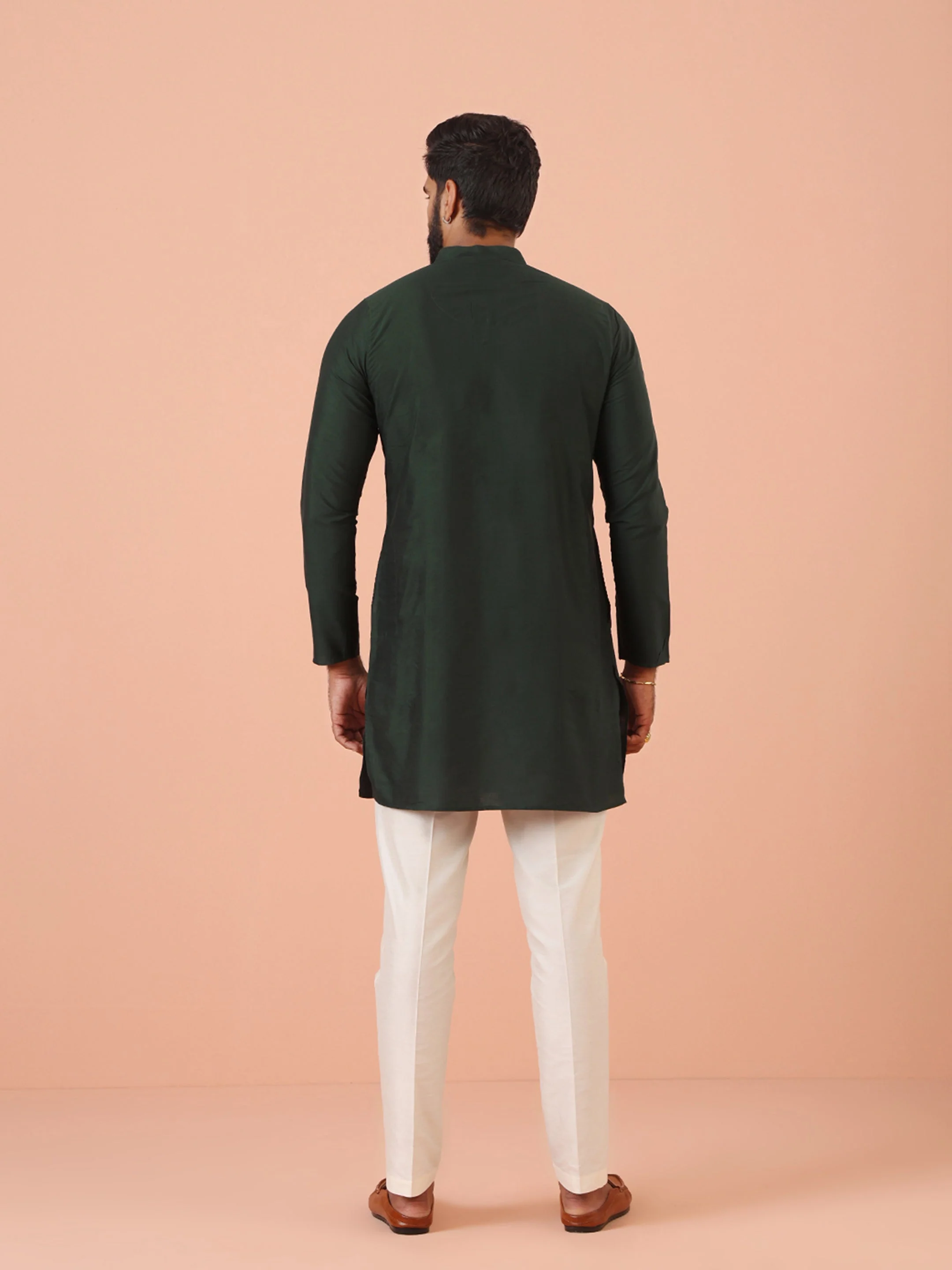Men's Green Silk Blend Solid Mid Kurta with Trouser - Image 4