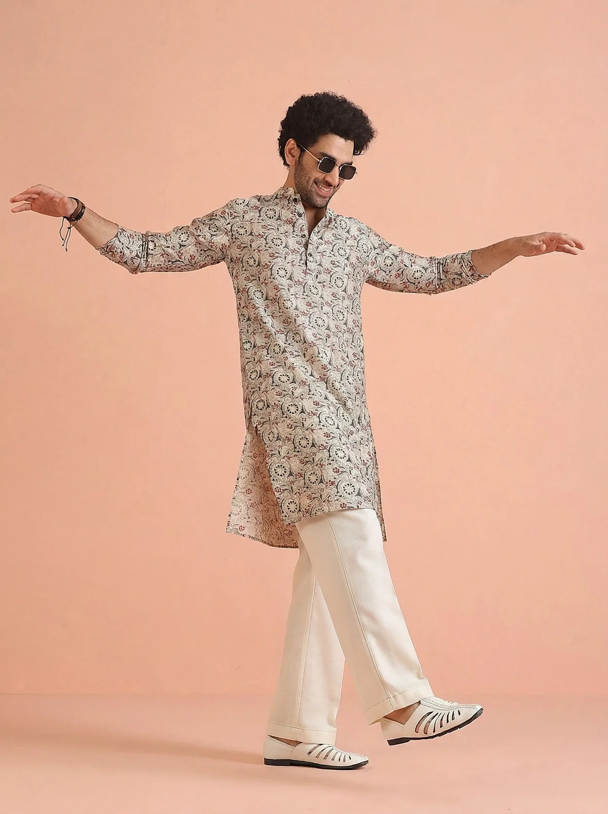 Multicolour Cotton Blend Printed Kurta Wide Leg Trouser Set - Image 2