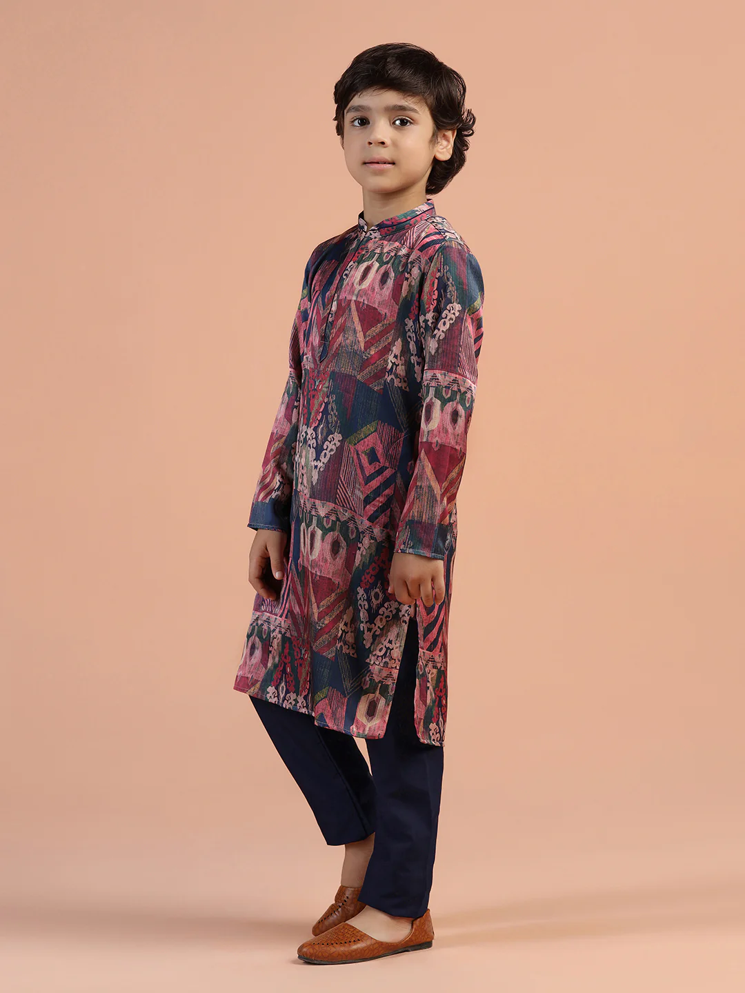 Multicolour Ikat Printed Kids Kurta Set - Image 3