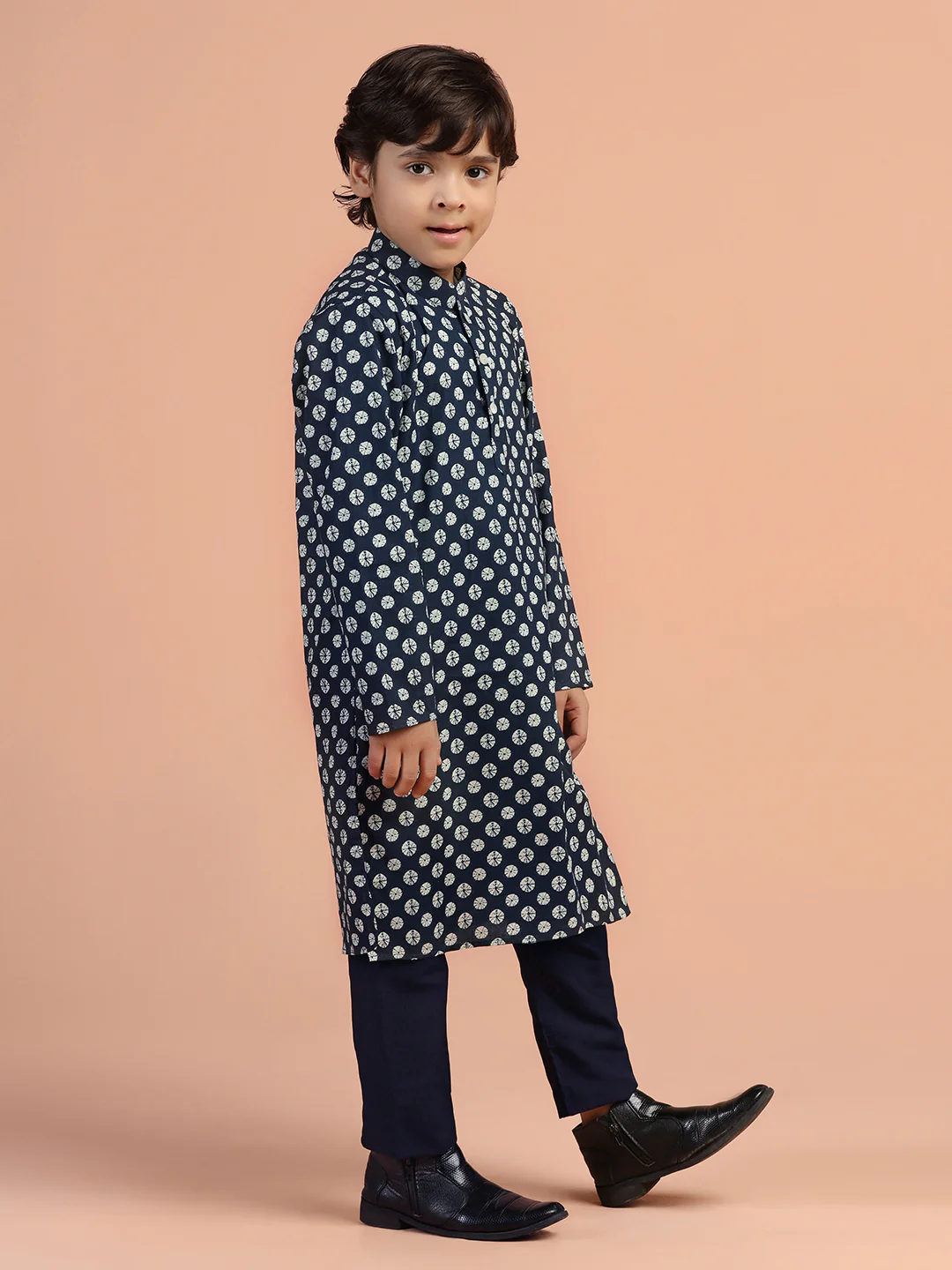 Navy Blue Printed Kurta - Image 3