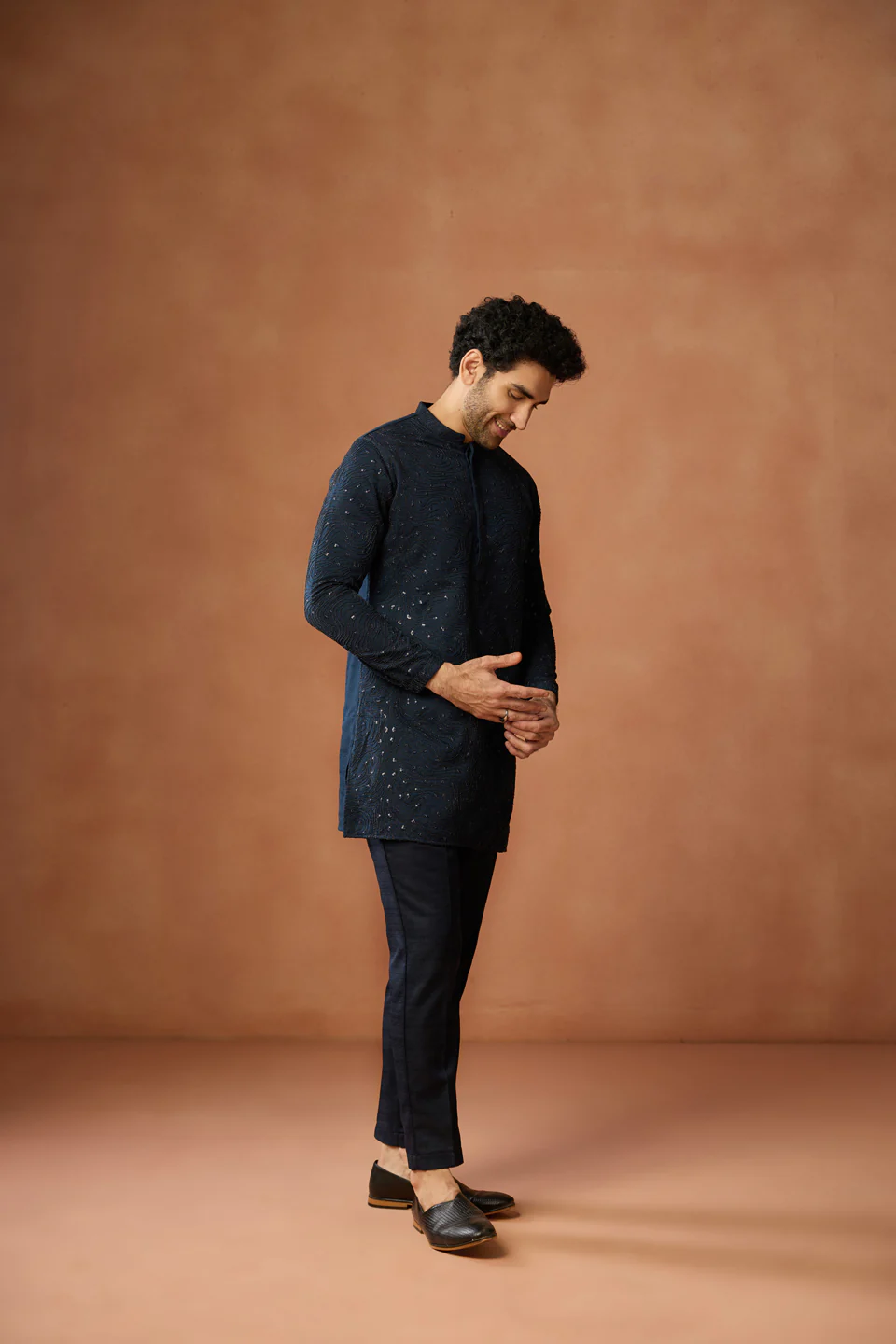 Navy Blue Sequinned Mid Kurta Trouser Set - Image 2