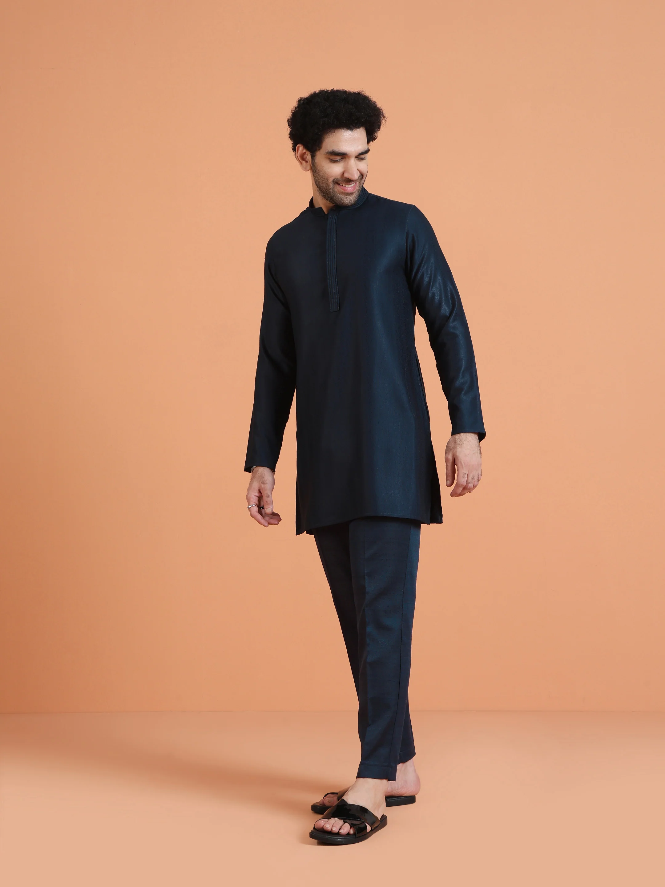 Navy Blue Silk Blend Kurta & Trouser Set - Image 3