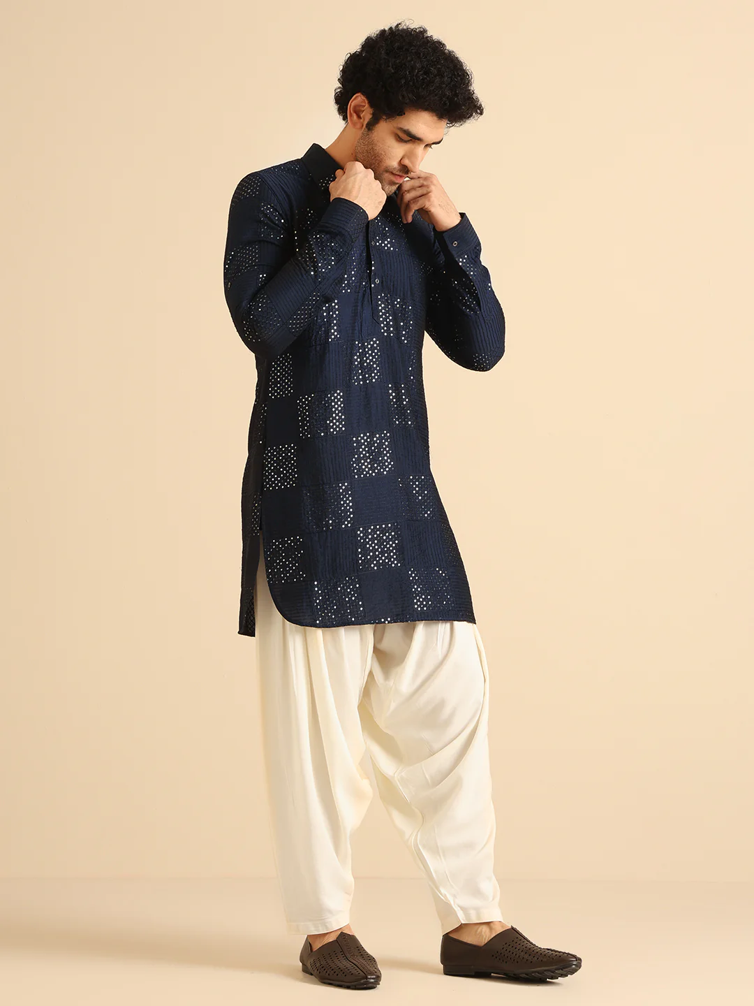 Navy Blue Silk Blend Textured Long Pathani Kurta - Image 2