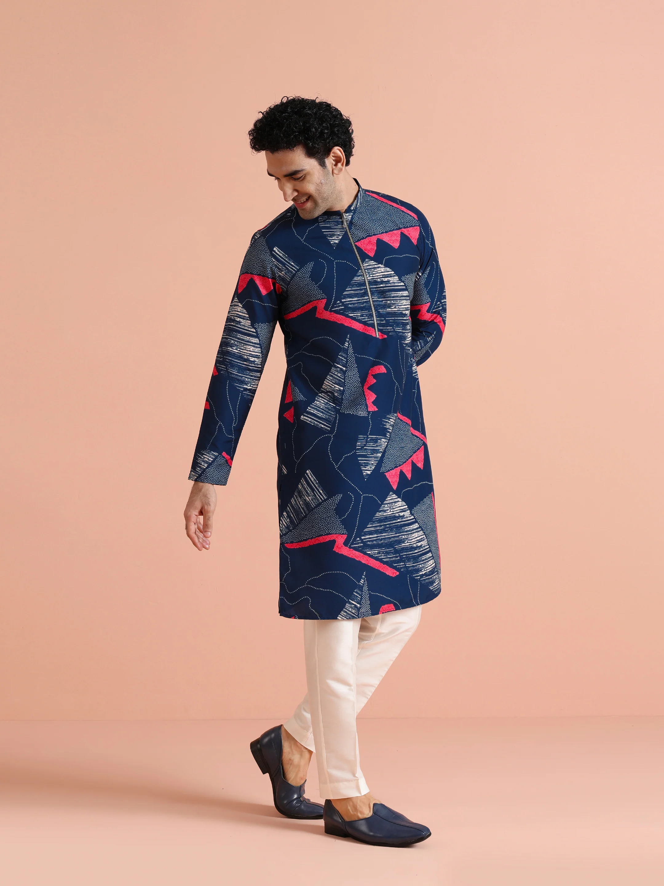Navy Kurta with Abstract Red Print - Image 3