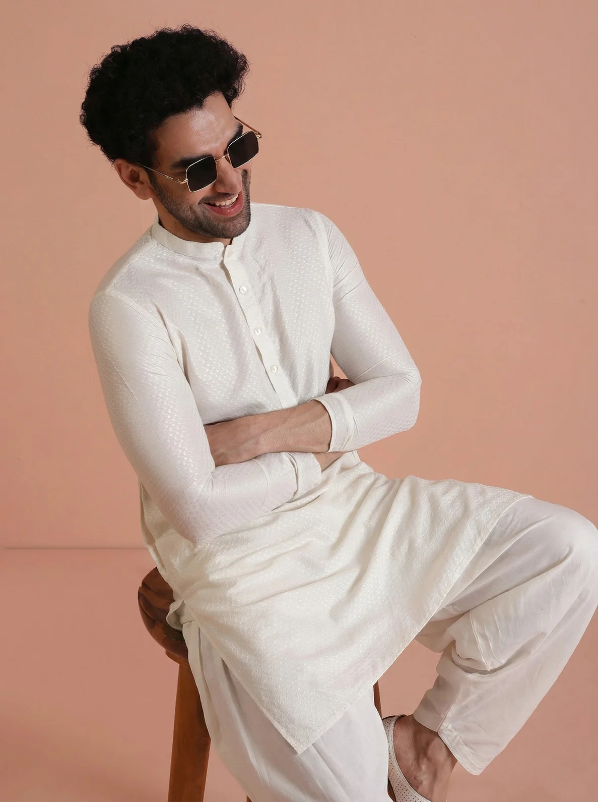 Off-White Cotton Blend Solid Kurta Patiyala Set - Image 6
