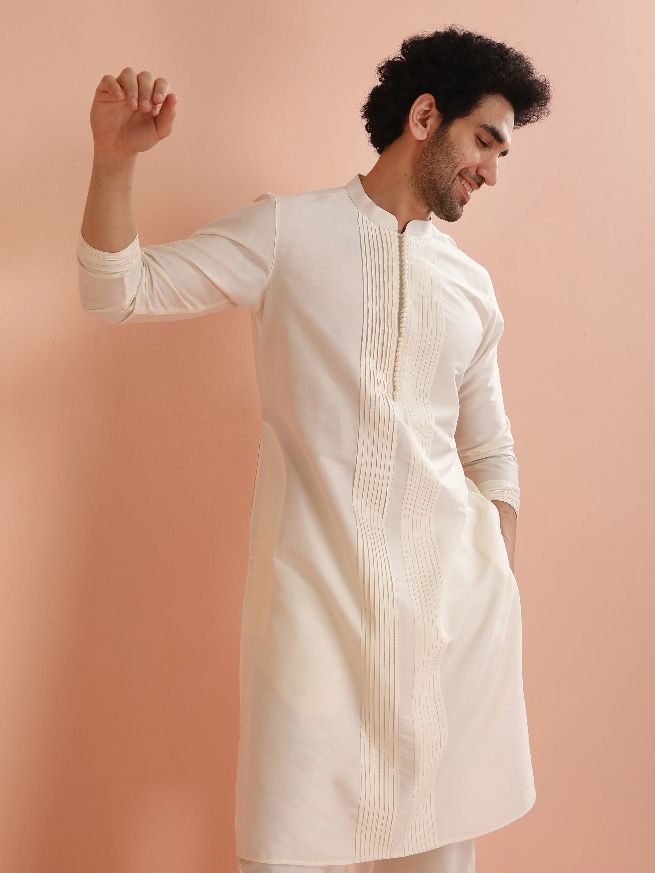 Off-White Cotton Blend Solid Long Kurta - Image 6