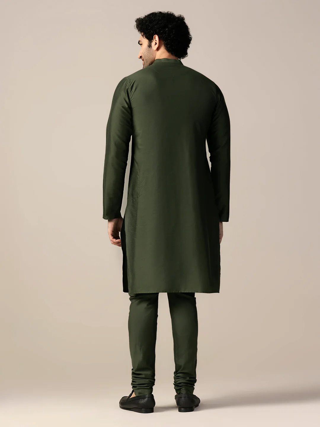 Olive Green Silk Blend Embellished Kurta - Image 4