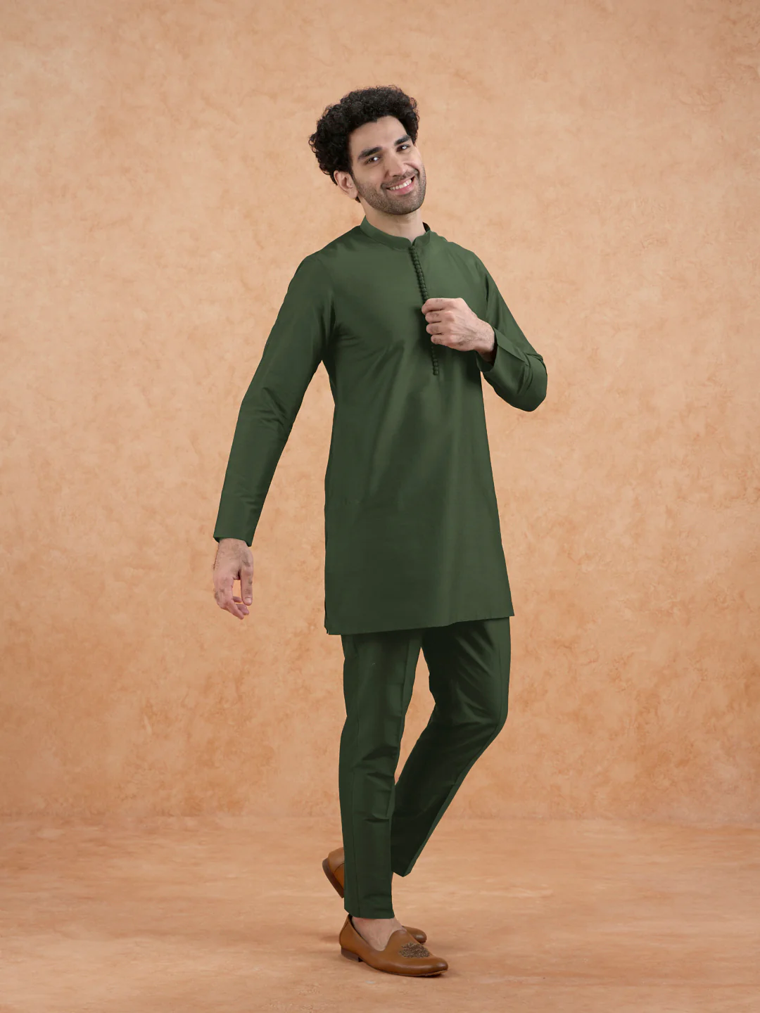 Olive Poly Silk Solid Kurta Trouser Set - Image 7