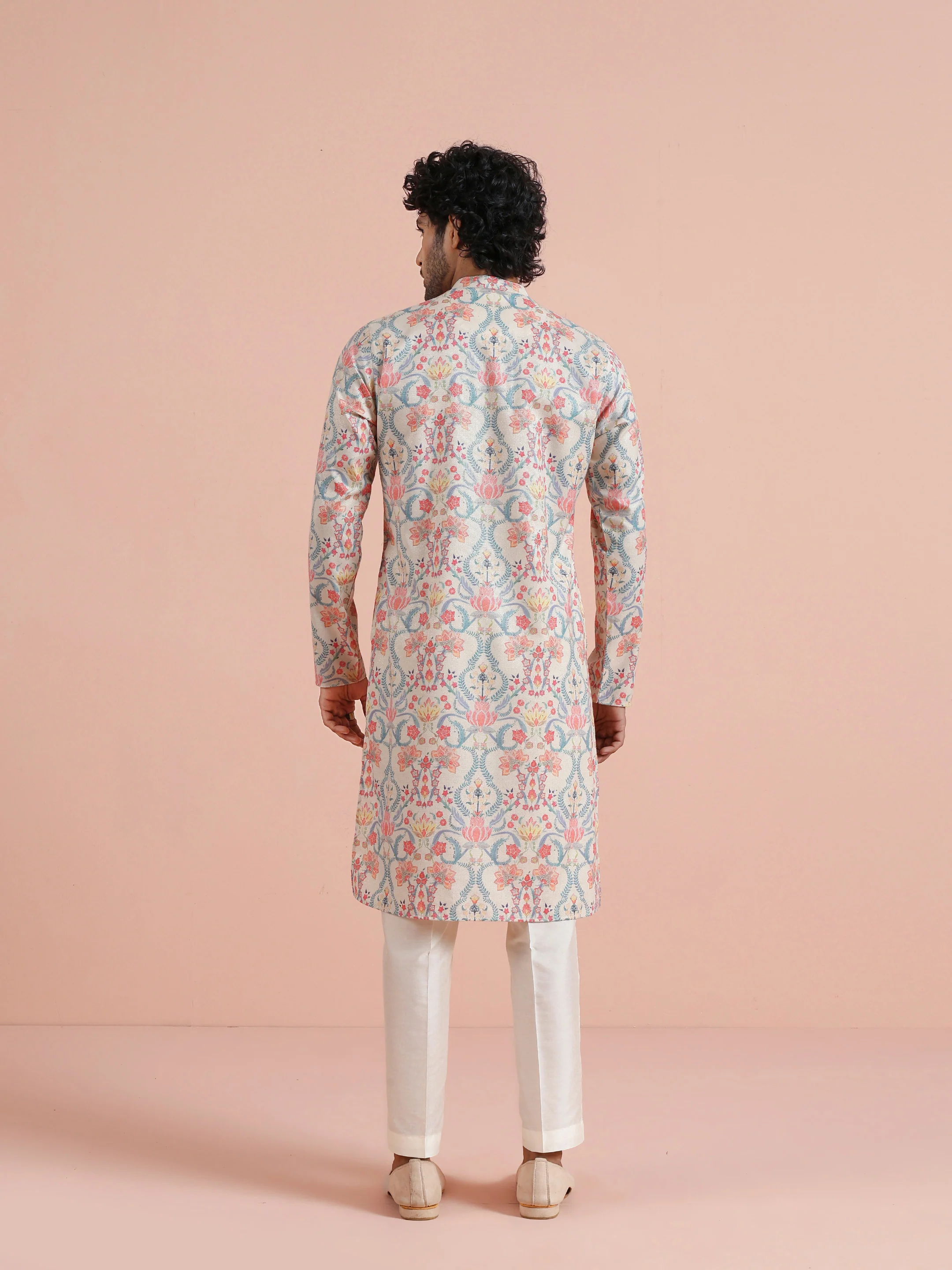 Pastel Multicolor Floral Printed Kurta - Image 4
