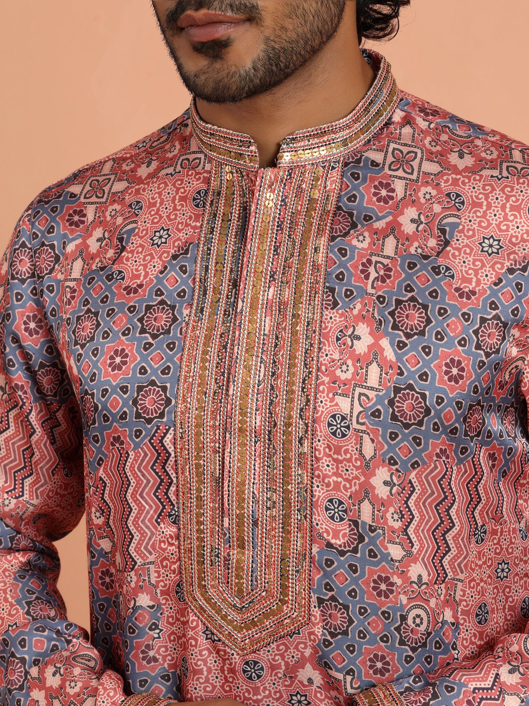 Peach Geometric Printed Kurta - Image 5