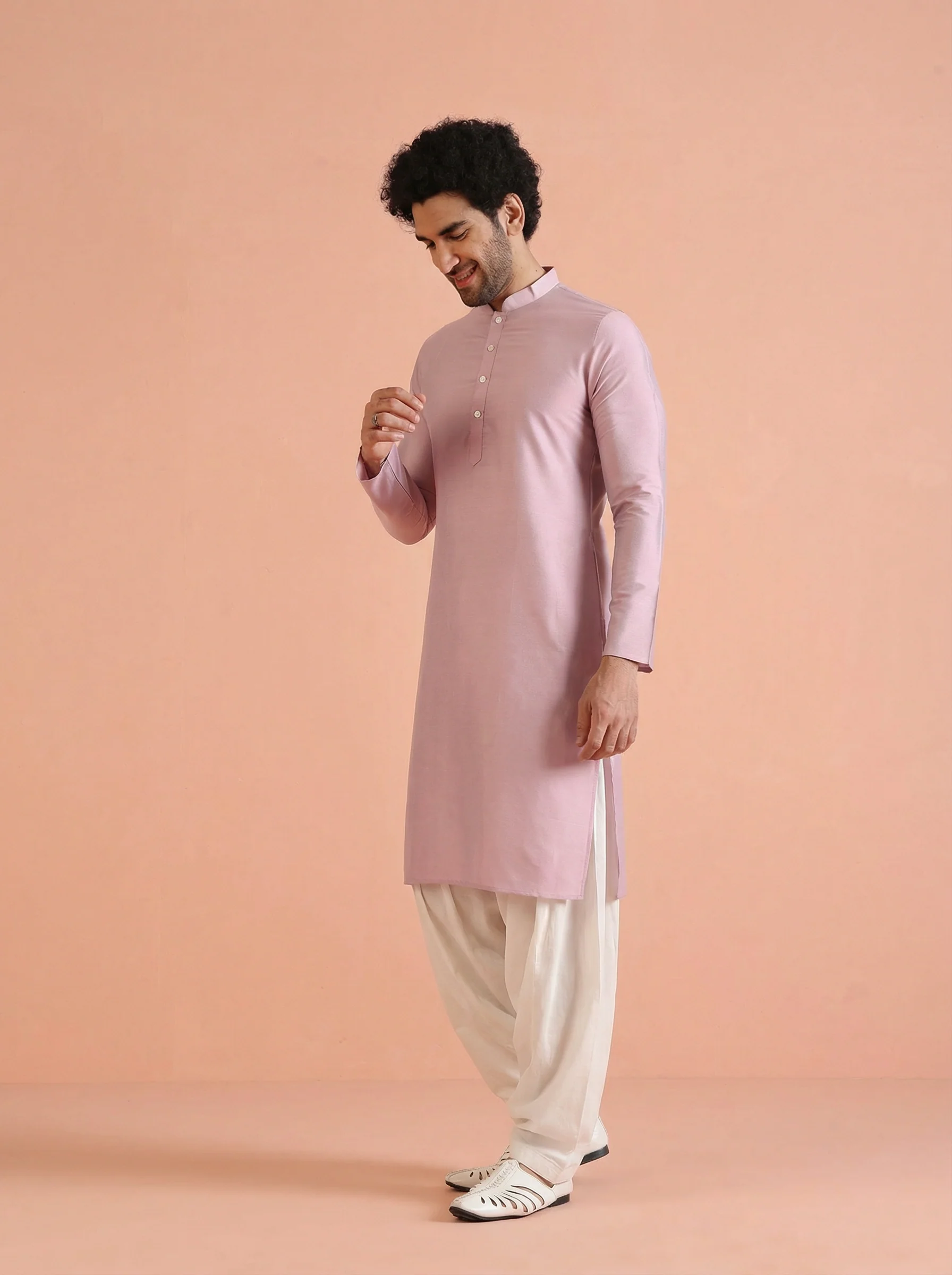 Pink Cotton Blend Solid Kurta Patiyala Set - Image 3