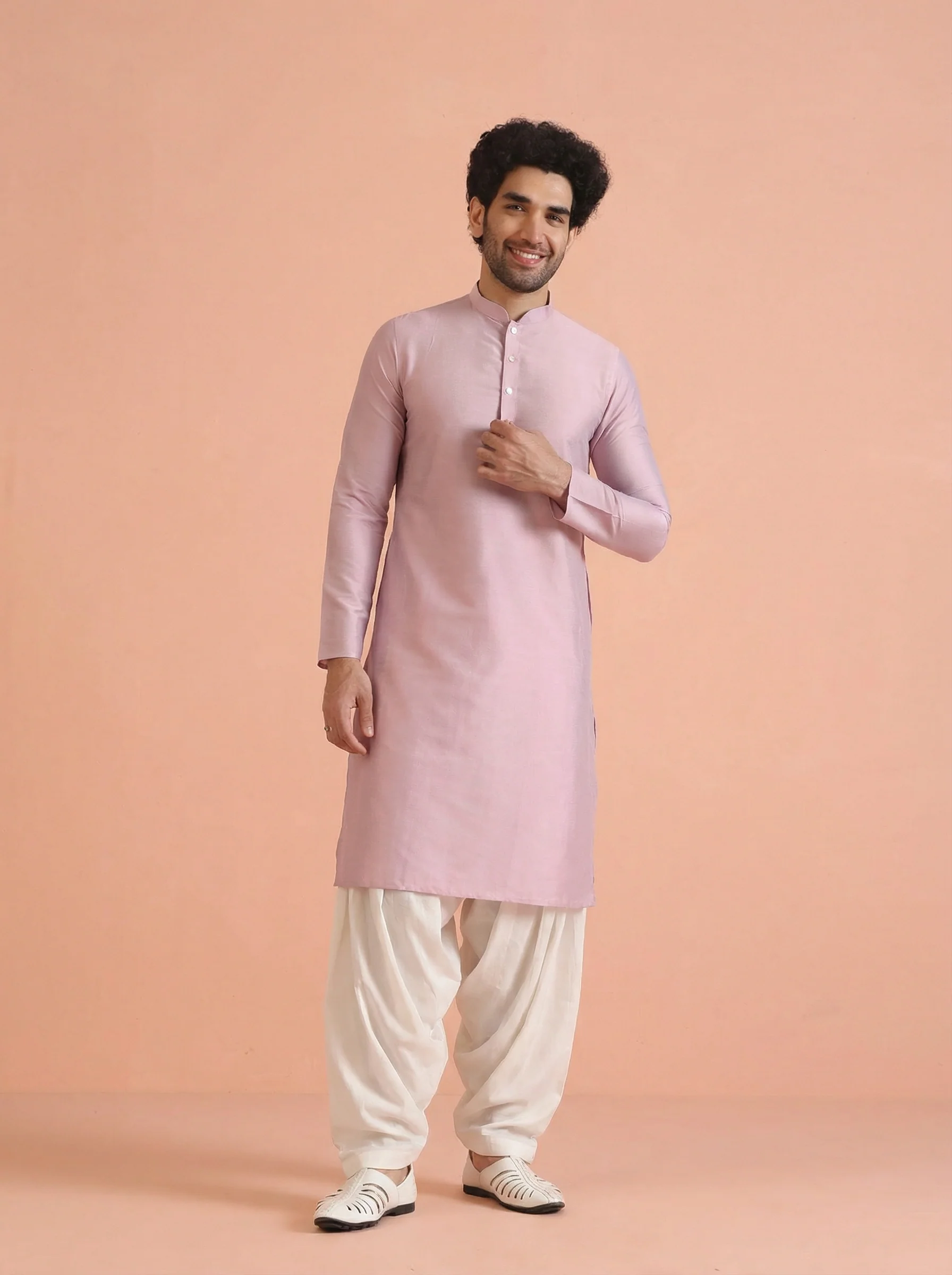 Pink Cotton Blend Solid Kurta Patiyala Set - Image 7