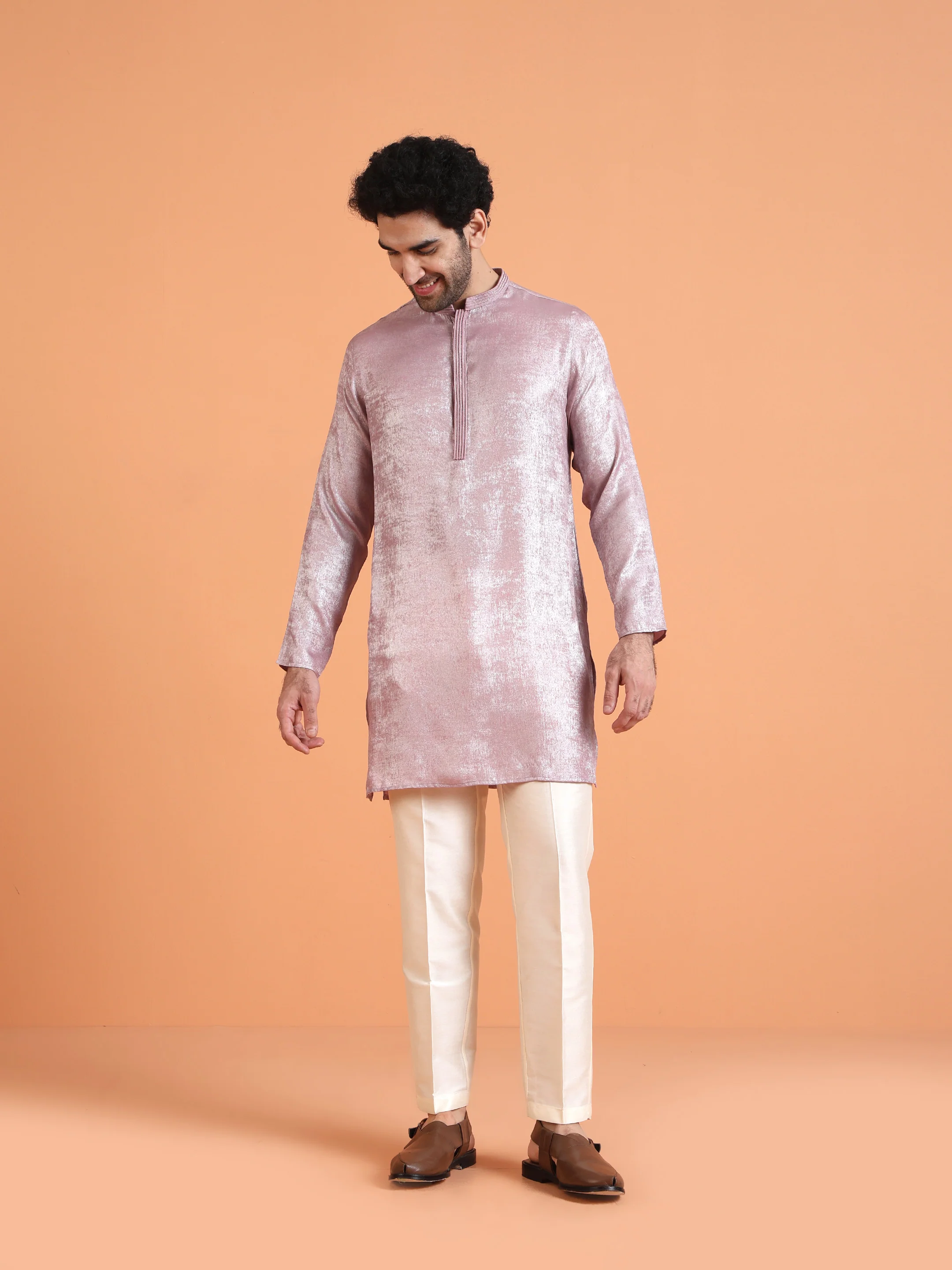 Pink Metallic Textured Cotton Silk Kurta - Image 6